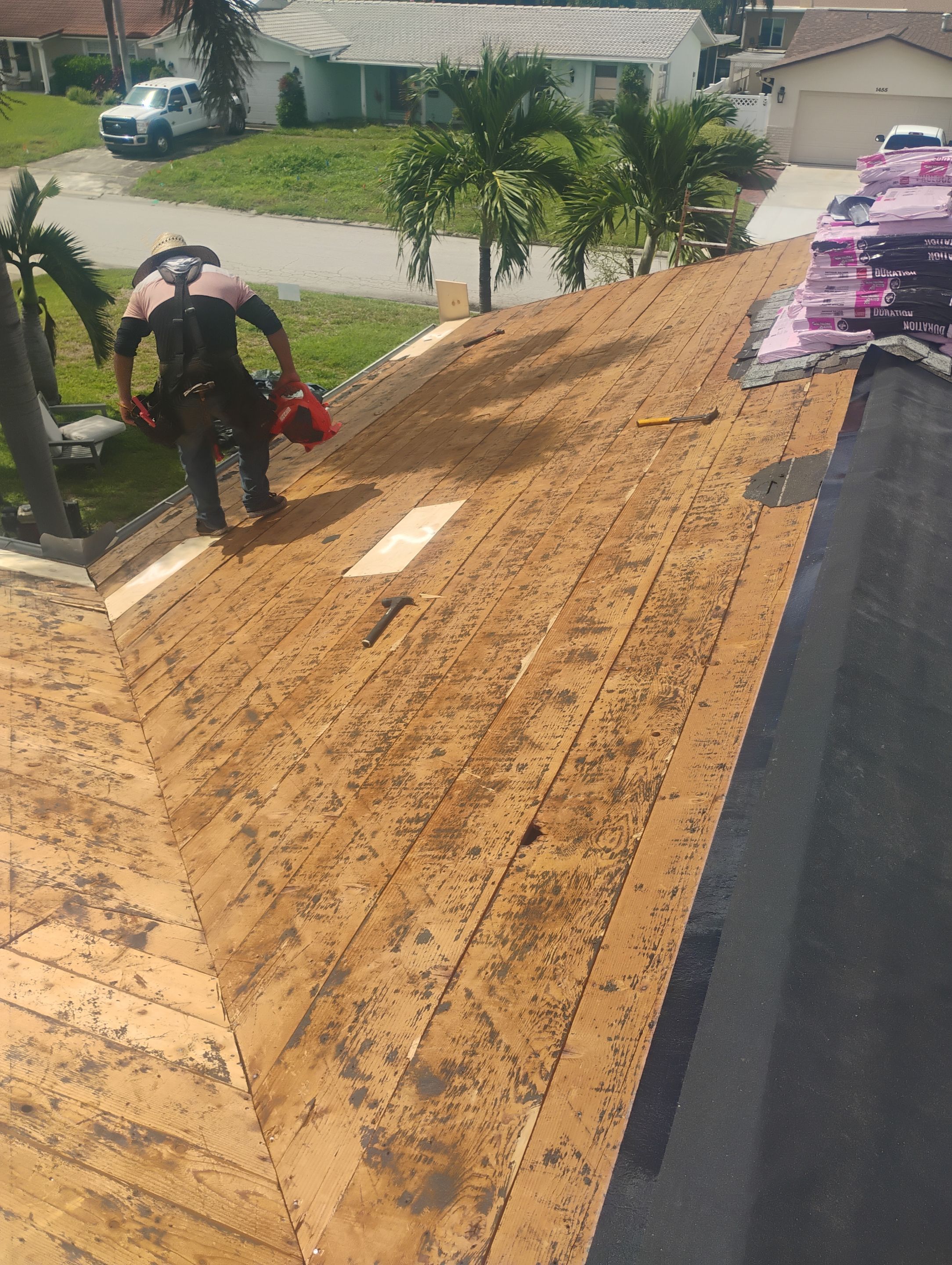 Project in St. Petersburg 33703 by Mitchell Roofing Company LLC 
