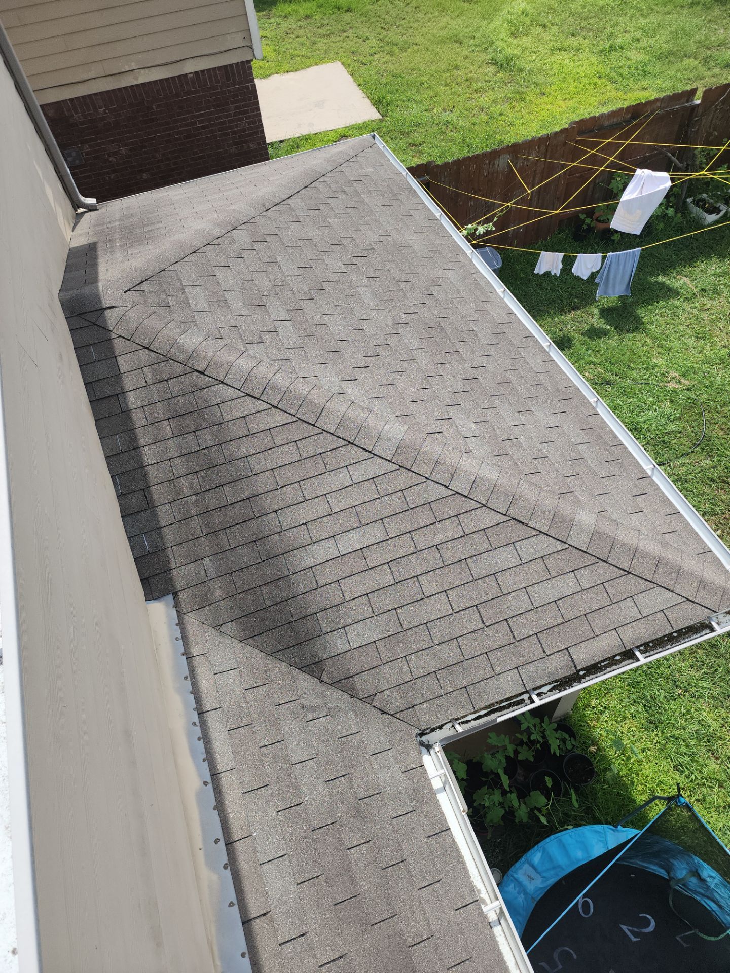 Hail Damage using Owen's Corning Duration (Lifetime) Shingles by Roof Repair Company