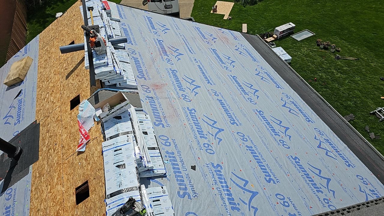 ATLAS PINNACLE HP W/SCOTCHGARD HEARTHSTONE  by Eagle Eye Roofing