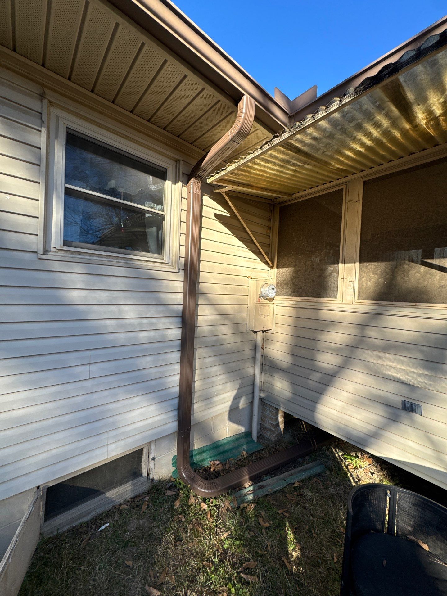 Seamless Gutter Replacement - Mt. Ida, AR by Hostetler Roofing