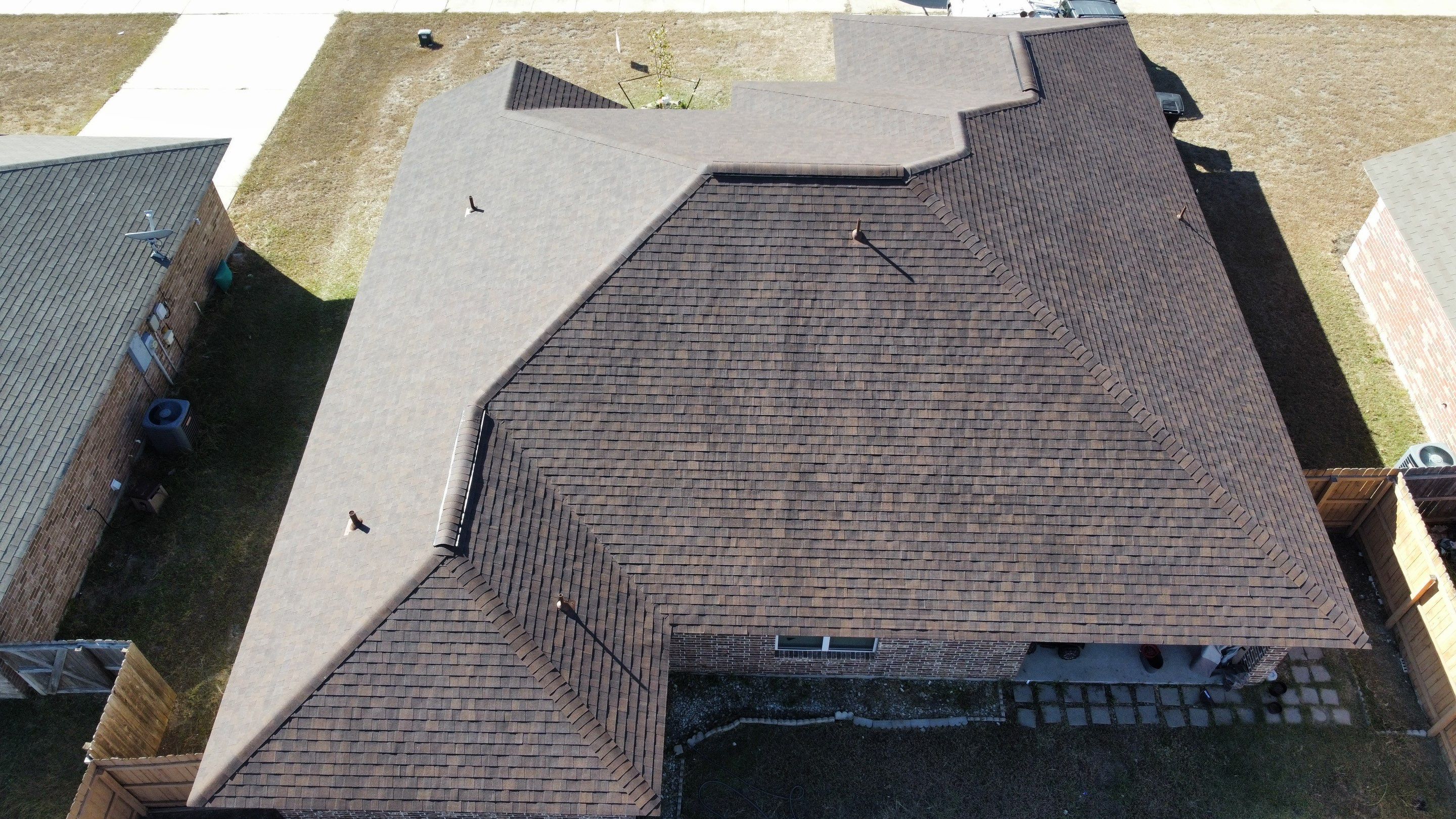 Residential Roofing Installation using Owens Corning Oakridge by Kstylez Roofing & Construction