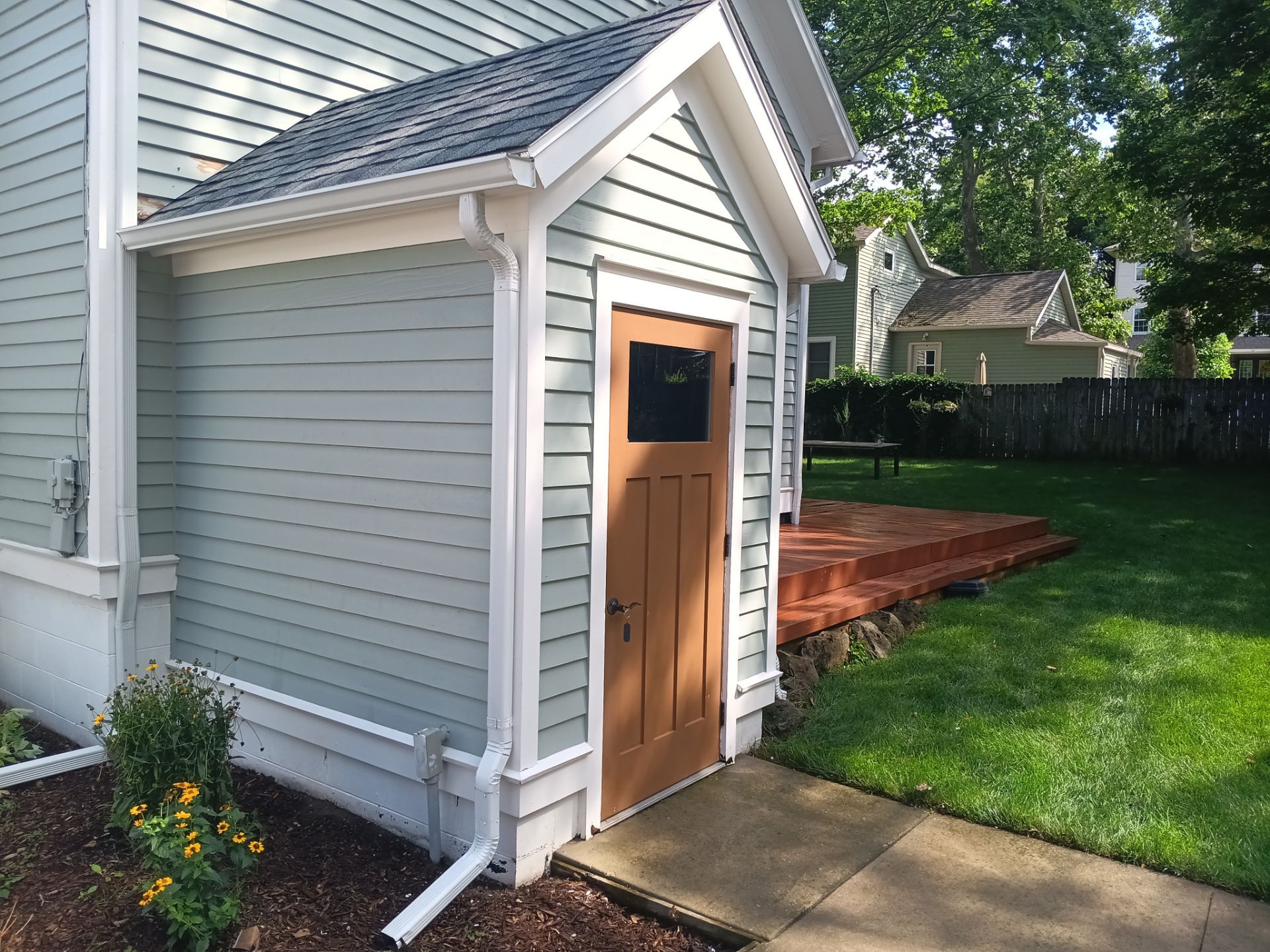 Exterior Painting and Deck staining by Gordon Painting