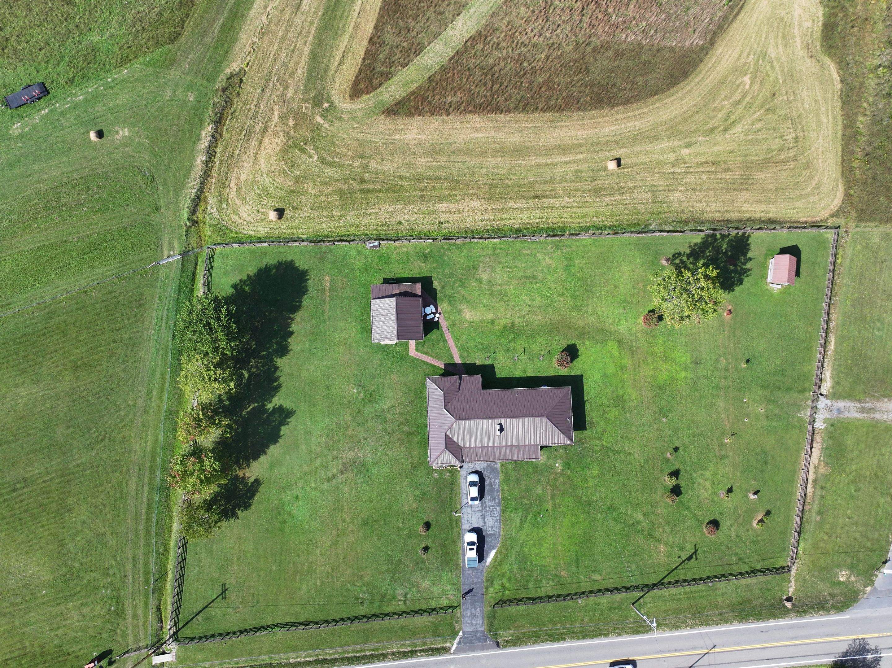 Maines Residence by Omnia Roofing