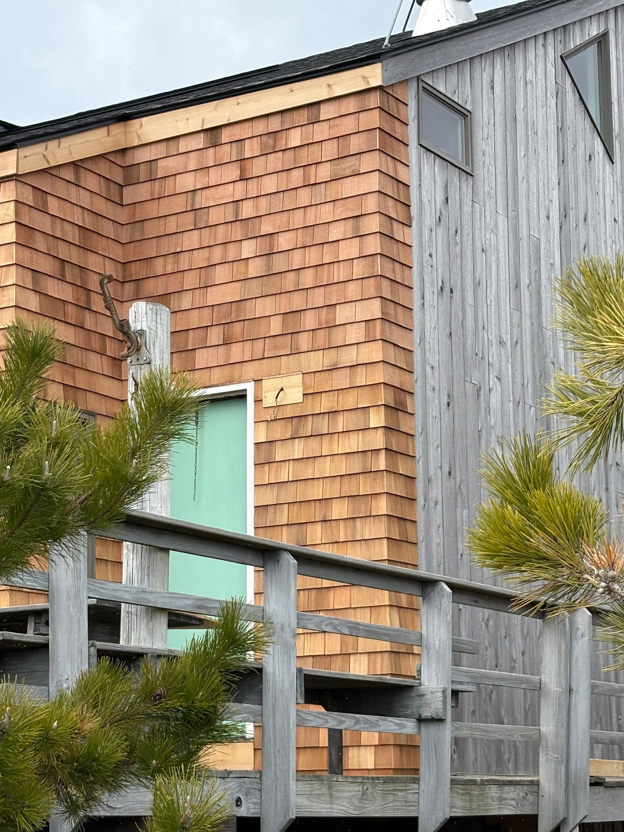 Atlantic Ave - Red Cedar Siding by Rinaldi Brothers