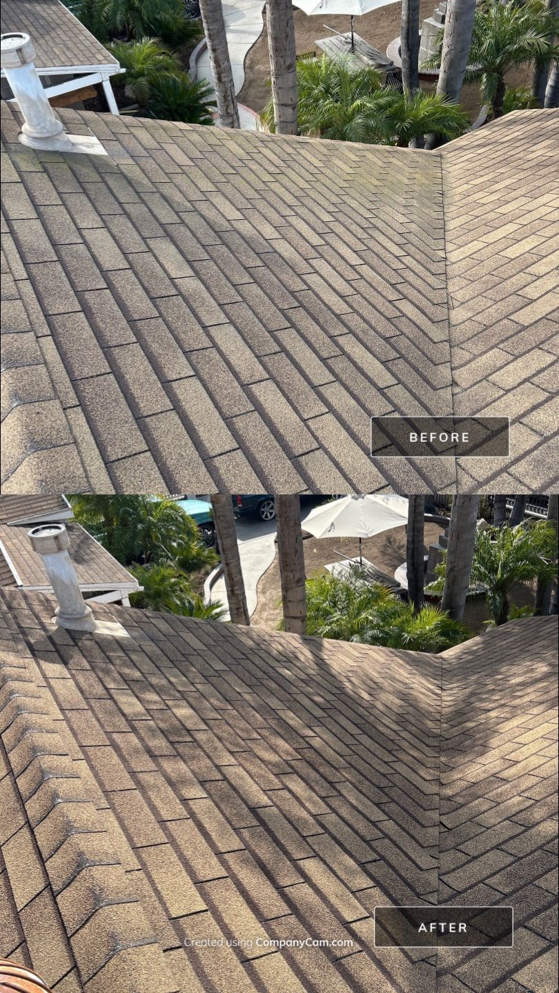 Roof Cleaning by La Power Washing Inc