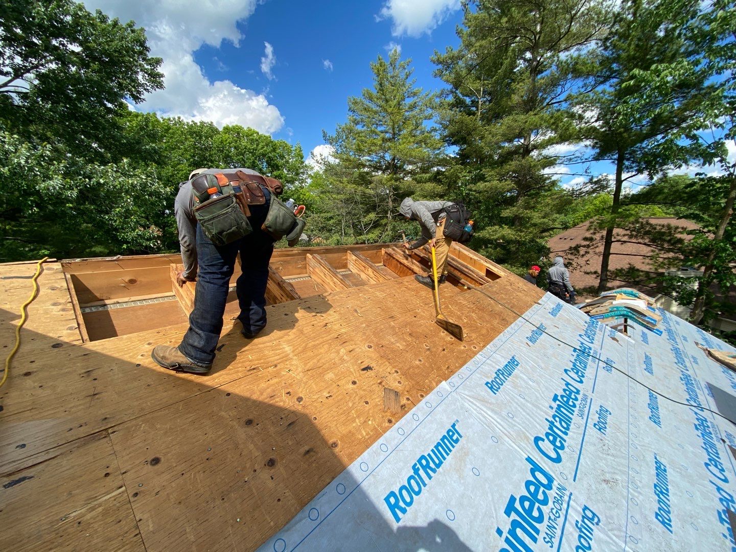 Roof Replacement using CertainTeed Landmark by 180 Contractors