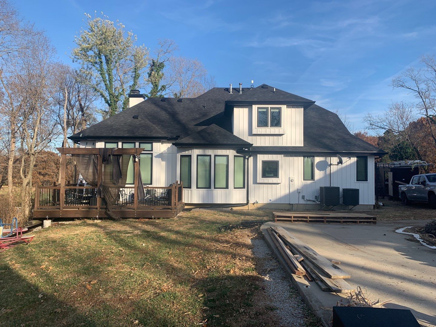 Complete Home Makeover  by EEC  Windows, Siding & Roofing 