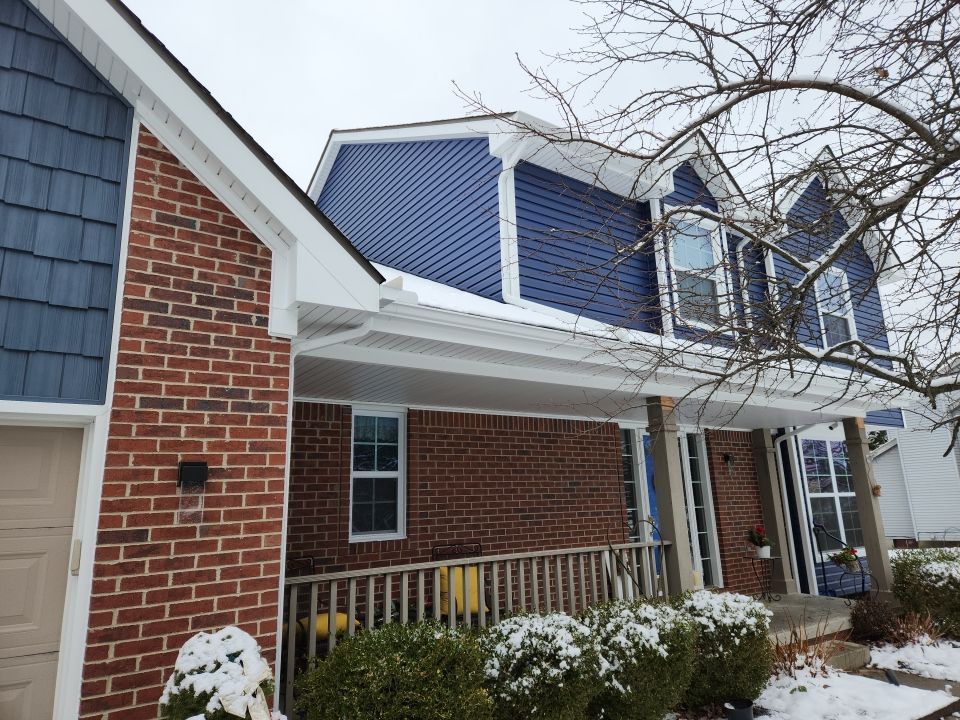 Siding Replacement using CertainTeed Restoration Classis D4 by 180 Contractors