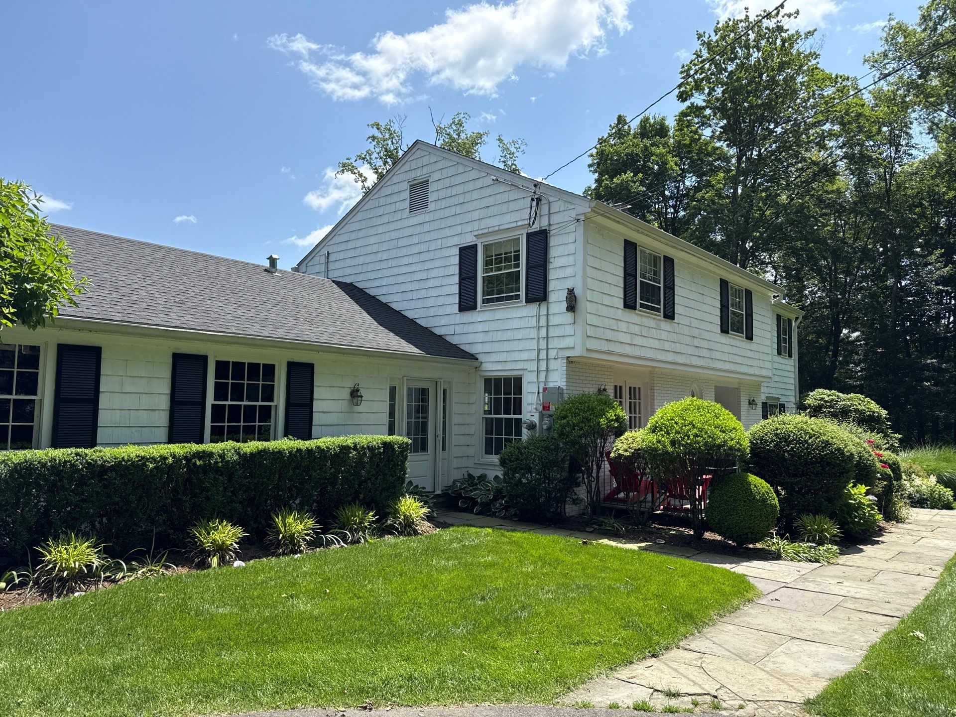 New Canaan Home by Cruz Roofing And Siding