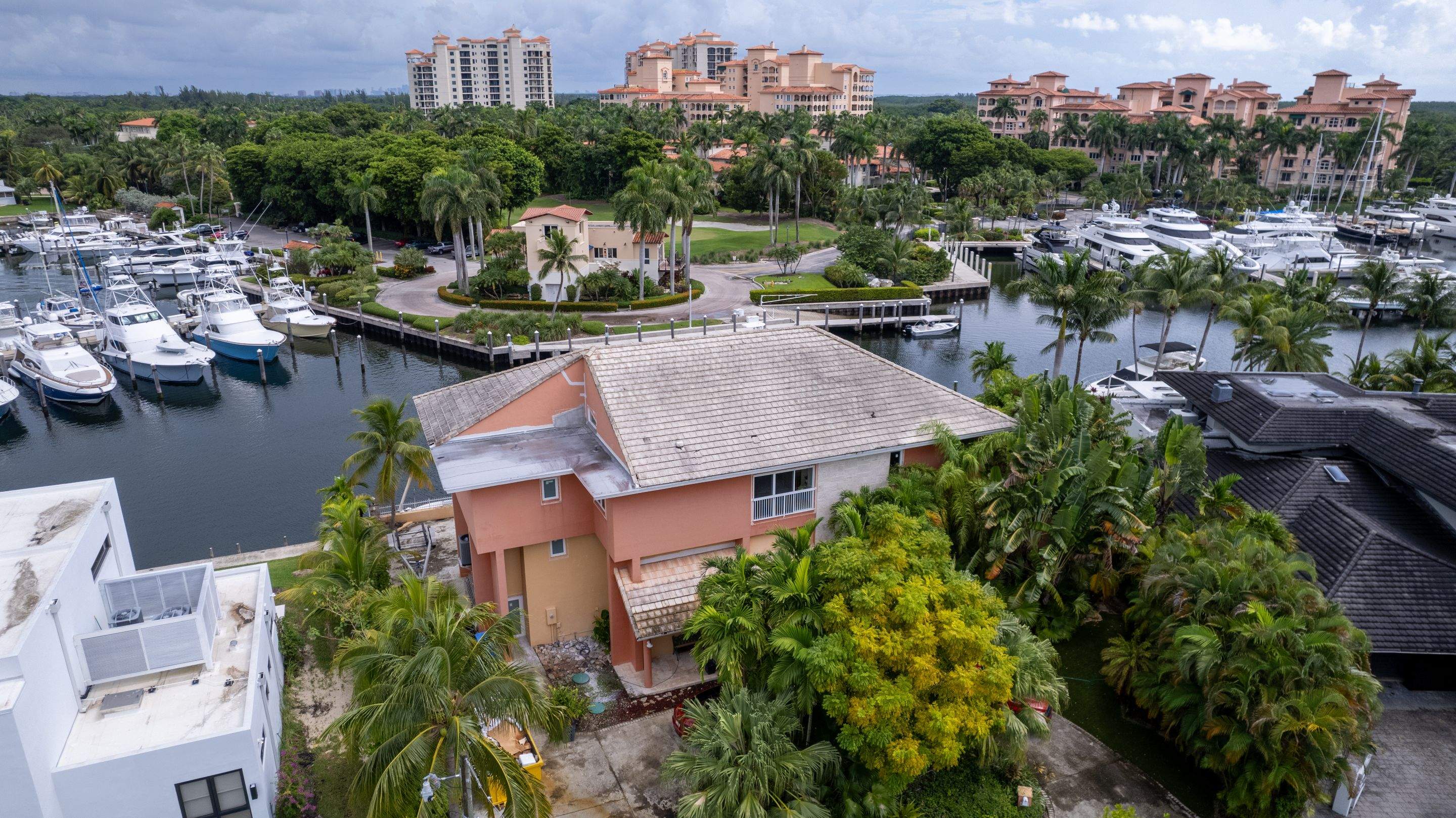 Metal Roof - Aluminum - Slate Gray by Istueta Roofing