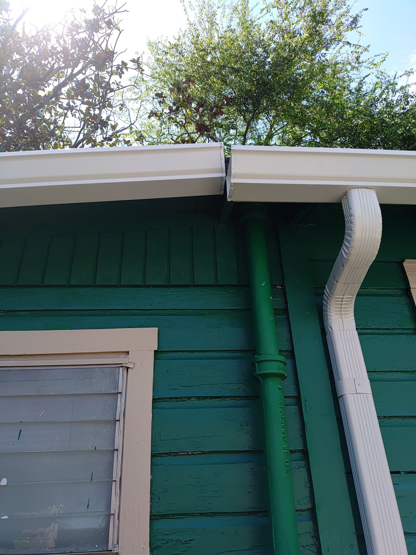 K-Style Seamless Gutters in Tampa FL by Gutter Professors