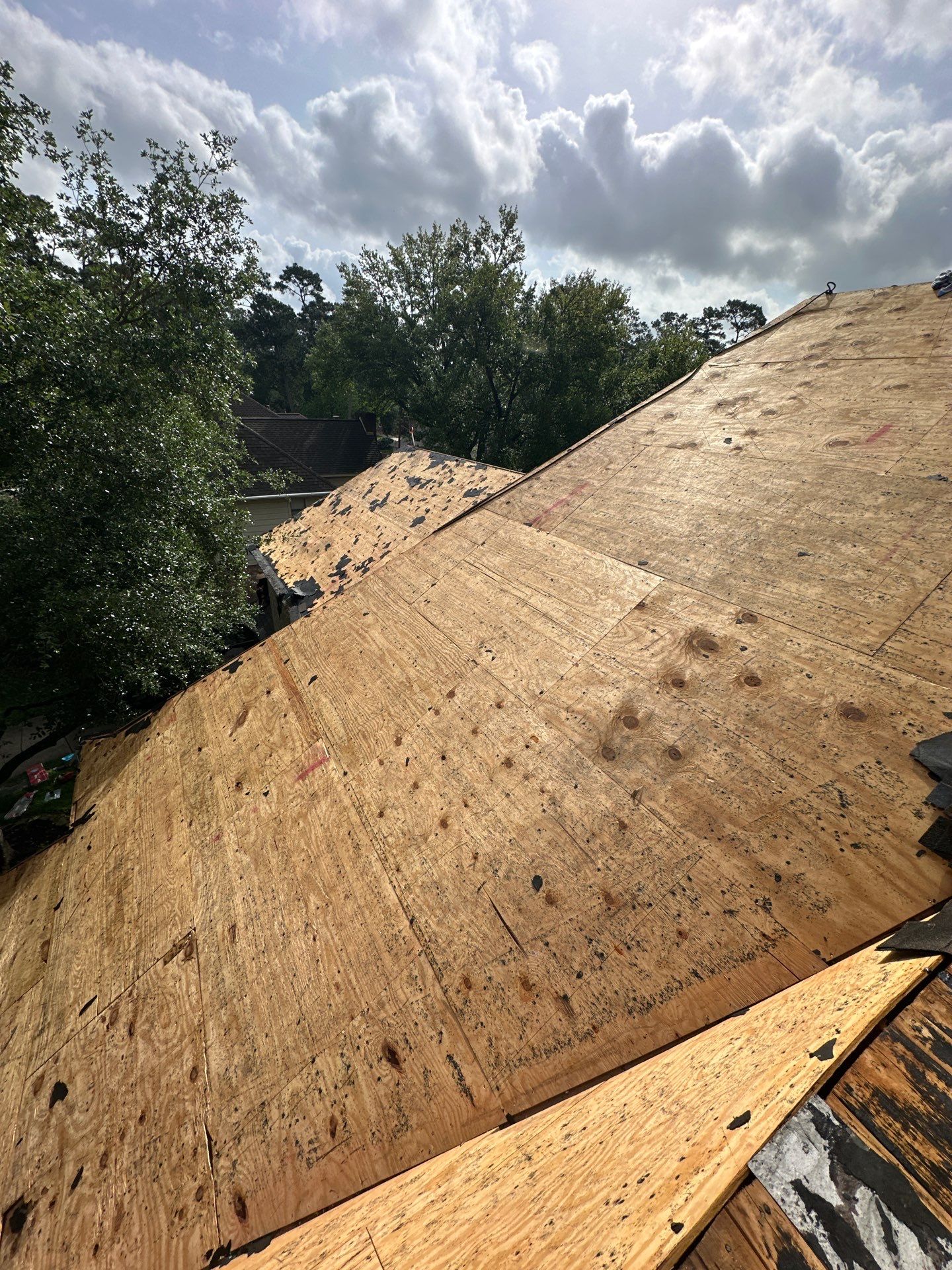 Roof Replacement in Memorial Northwest, Spring TX by Roof Repair Company