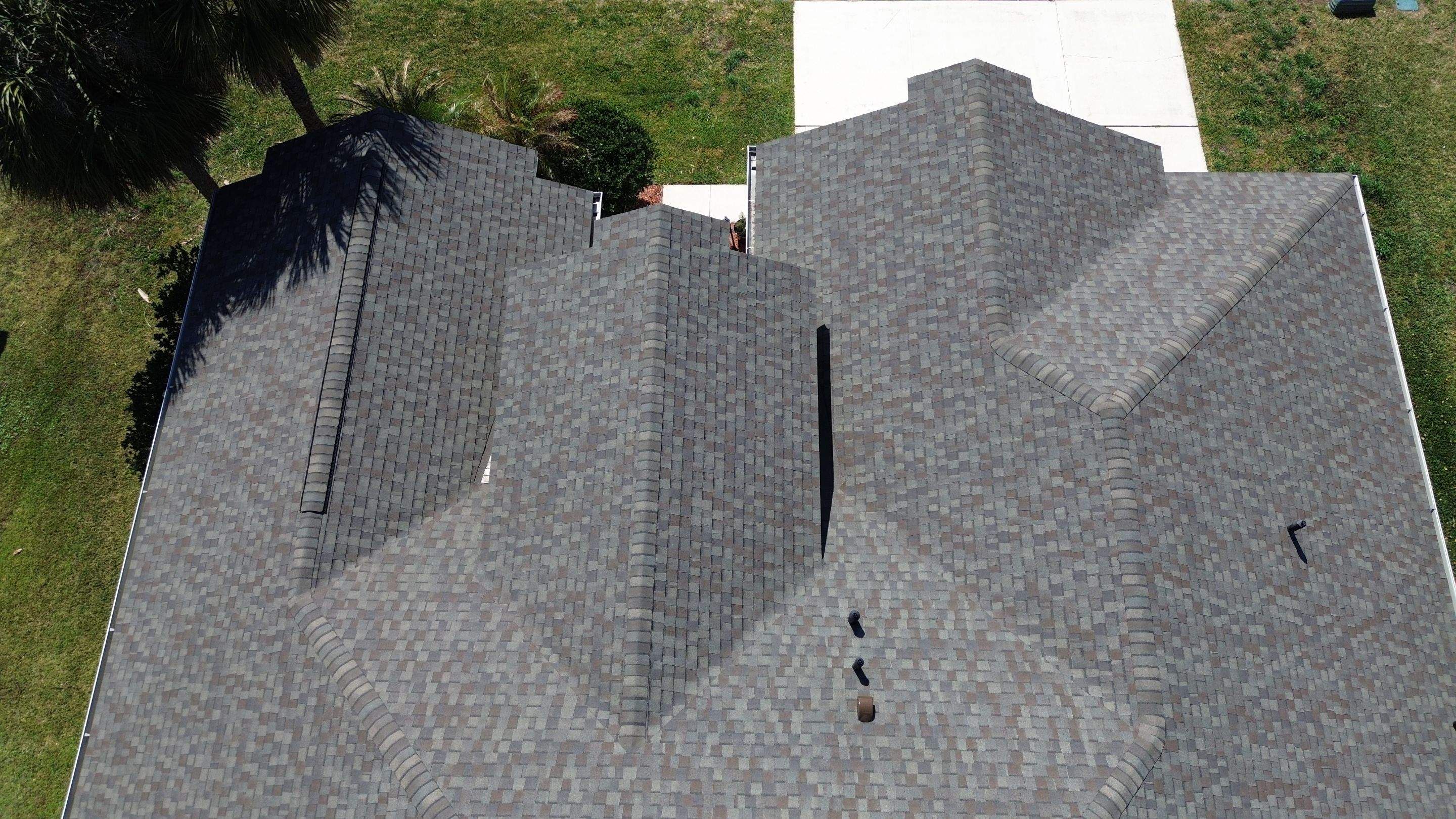 Residential roof in Orlando by Gold Key Roofing