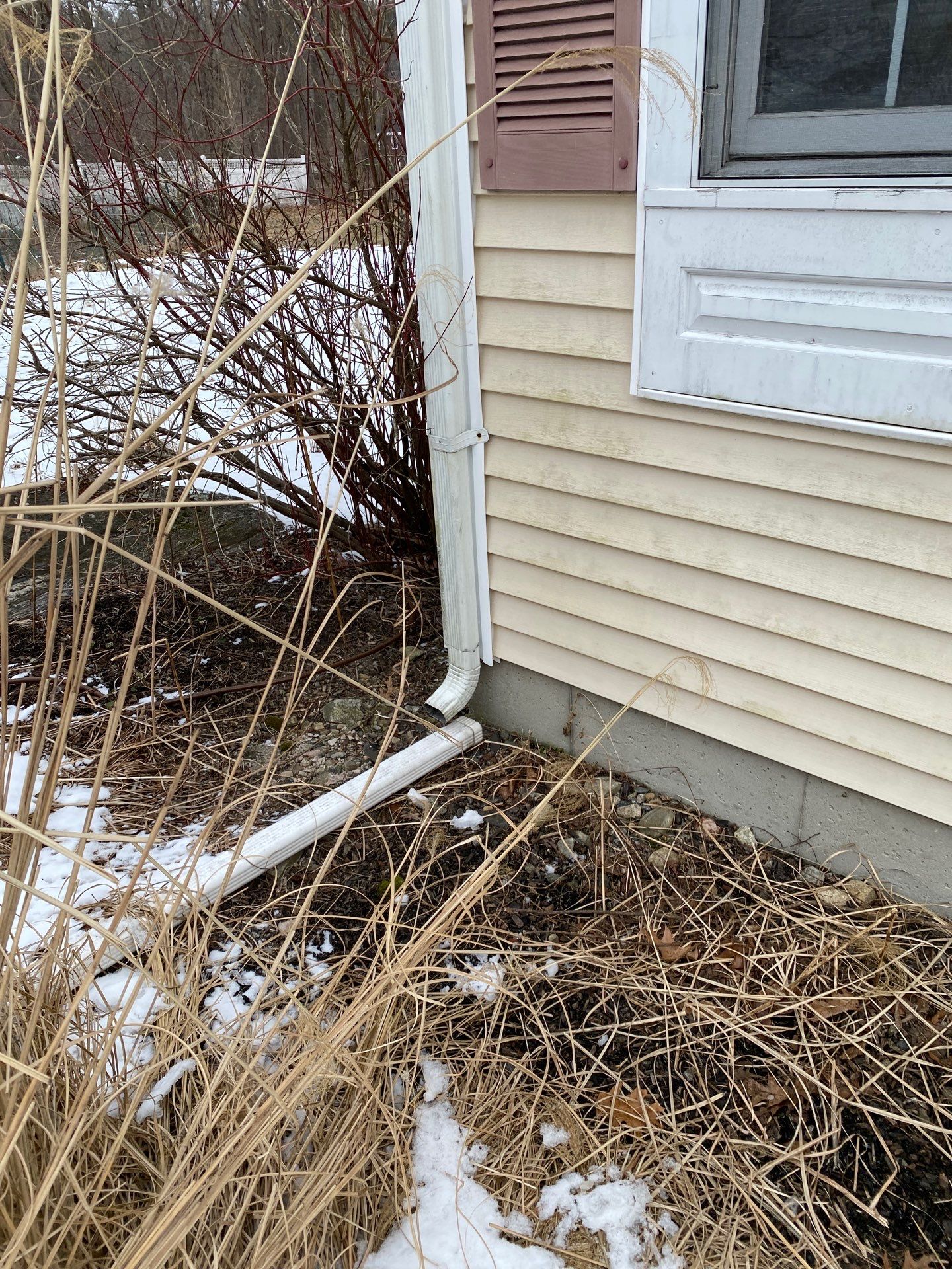 Realtor consult by Mighty Dog Roofing of Greater Middlesex County