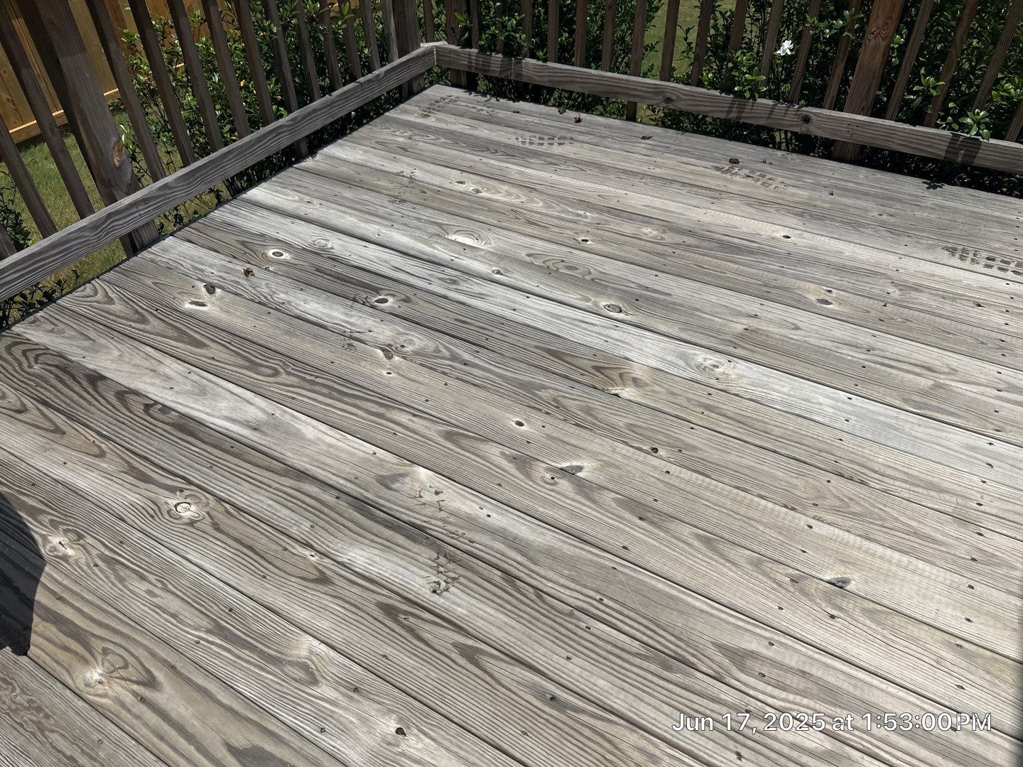 Wood Deck using Wood Sealant by DuraSeal