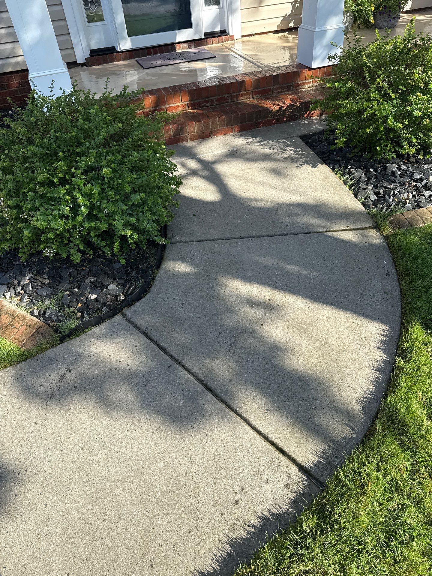 Concrete Driveway using Concrete Sealant by DuraSeal