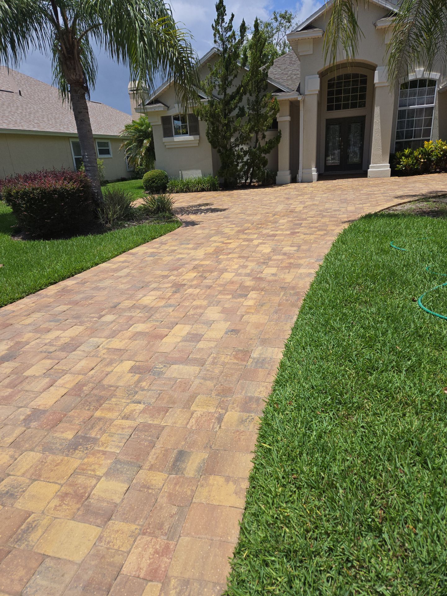 Paver Driveway using Concrete Sealant by DuraSeal