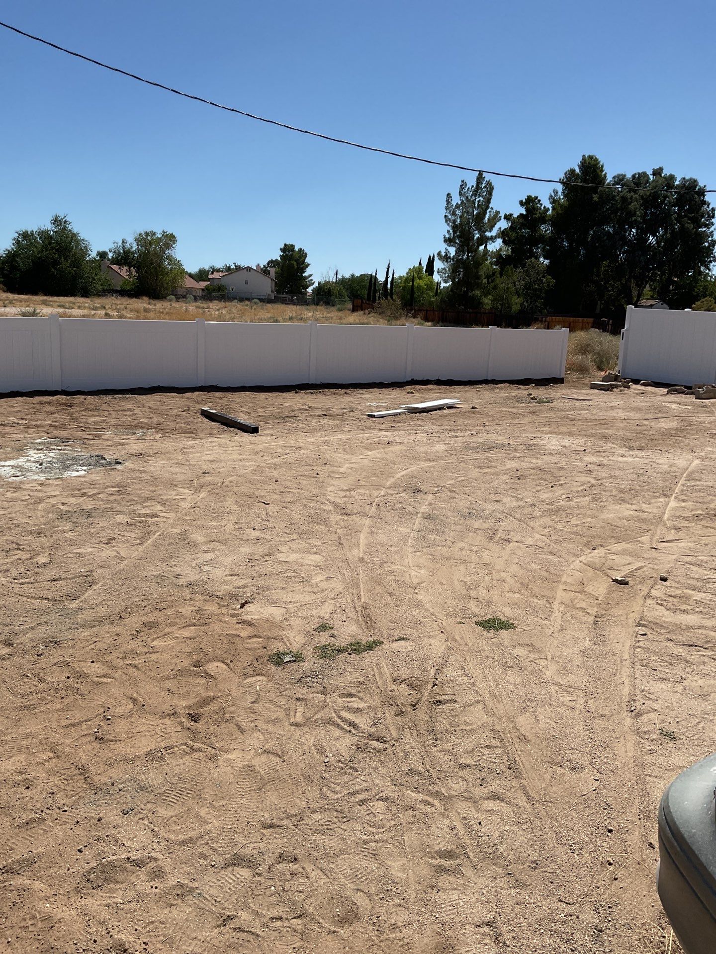 Fence Installation using vinyl pickett by Fence Guys Inc.