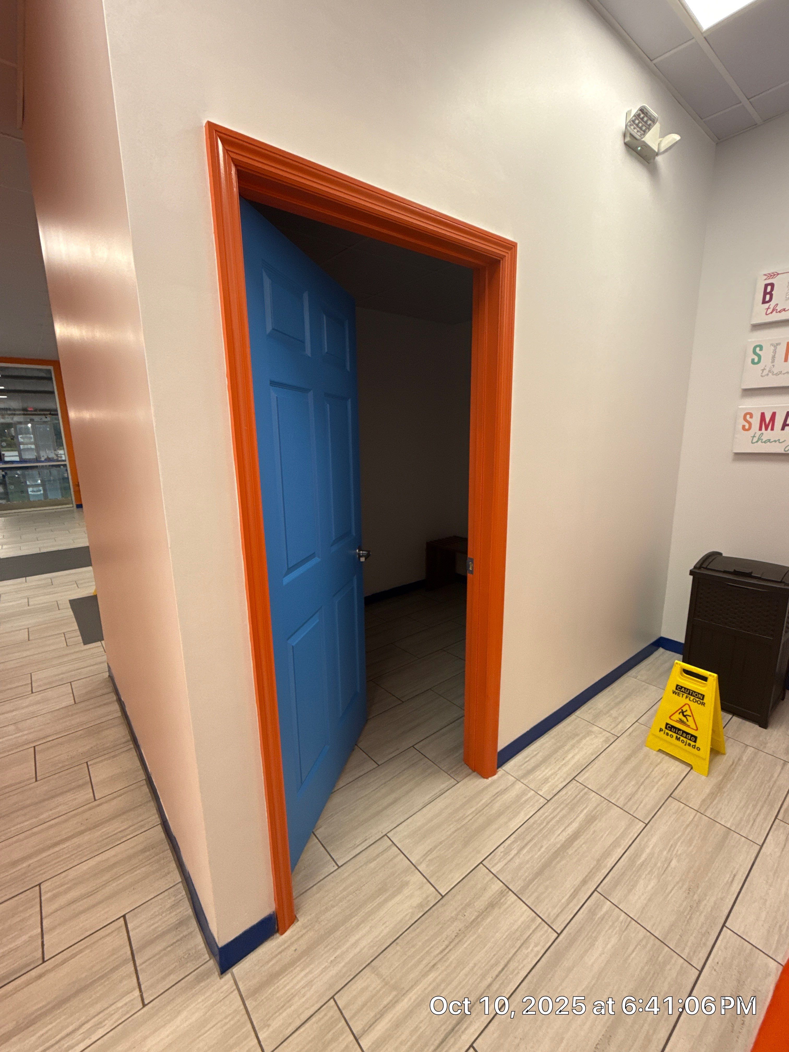 AQUAfin Door Install by Axtra Hand