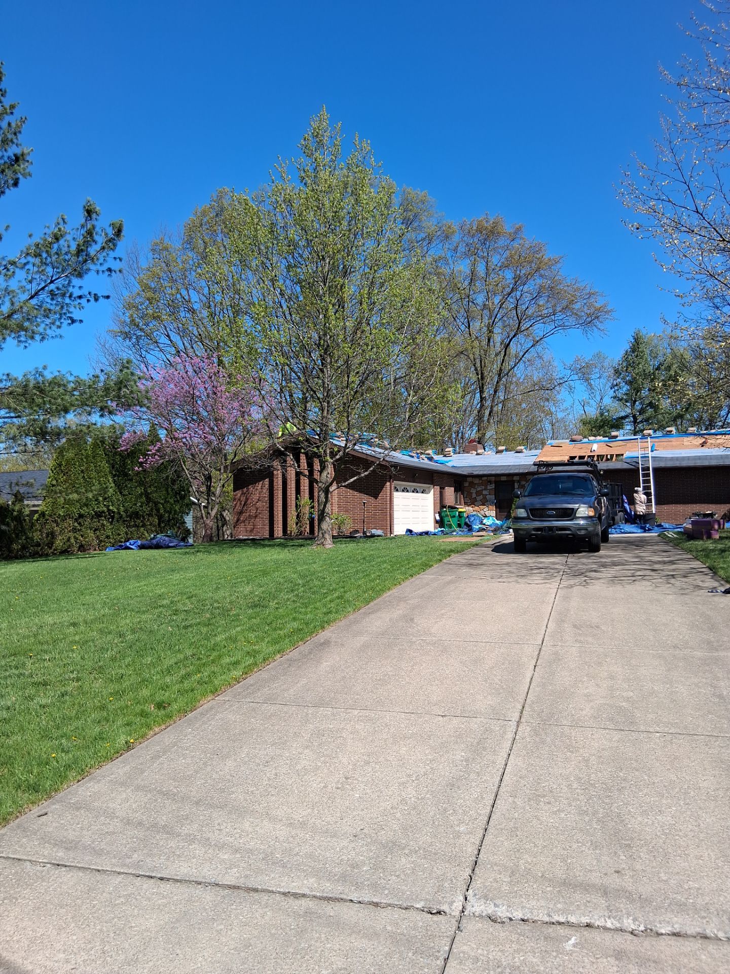 Roof Replacement by Homestyle in Willoughby Hills by Homestyle Home Improvements (HHI)