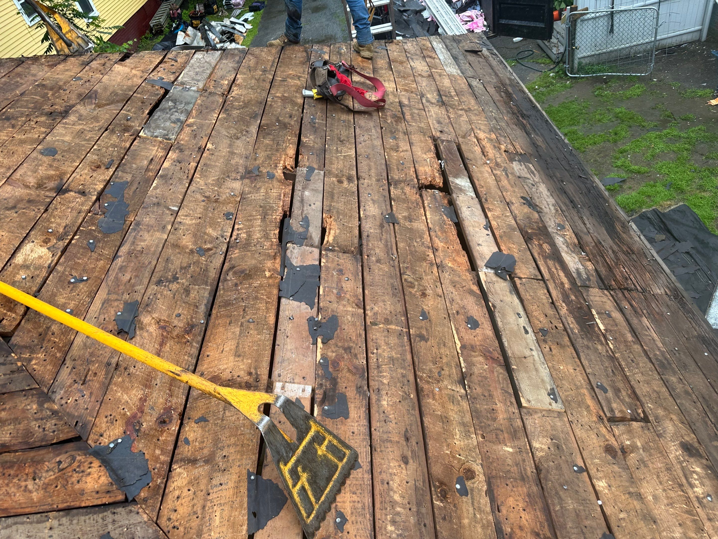 Claremont, NH – Complete Roof Deck Restoration & Owens Corning Roof Installation by Tall pine roofing