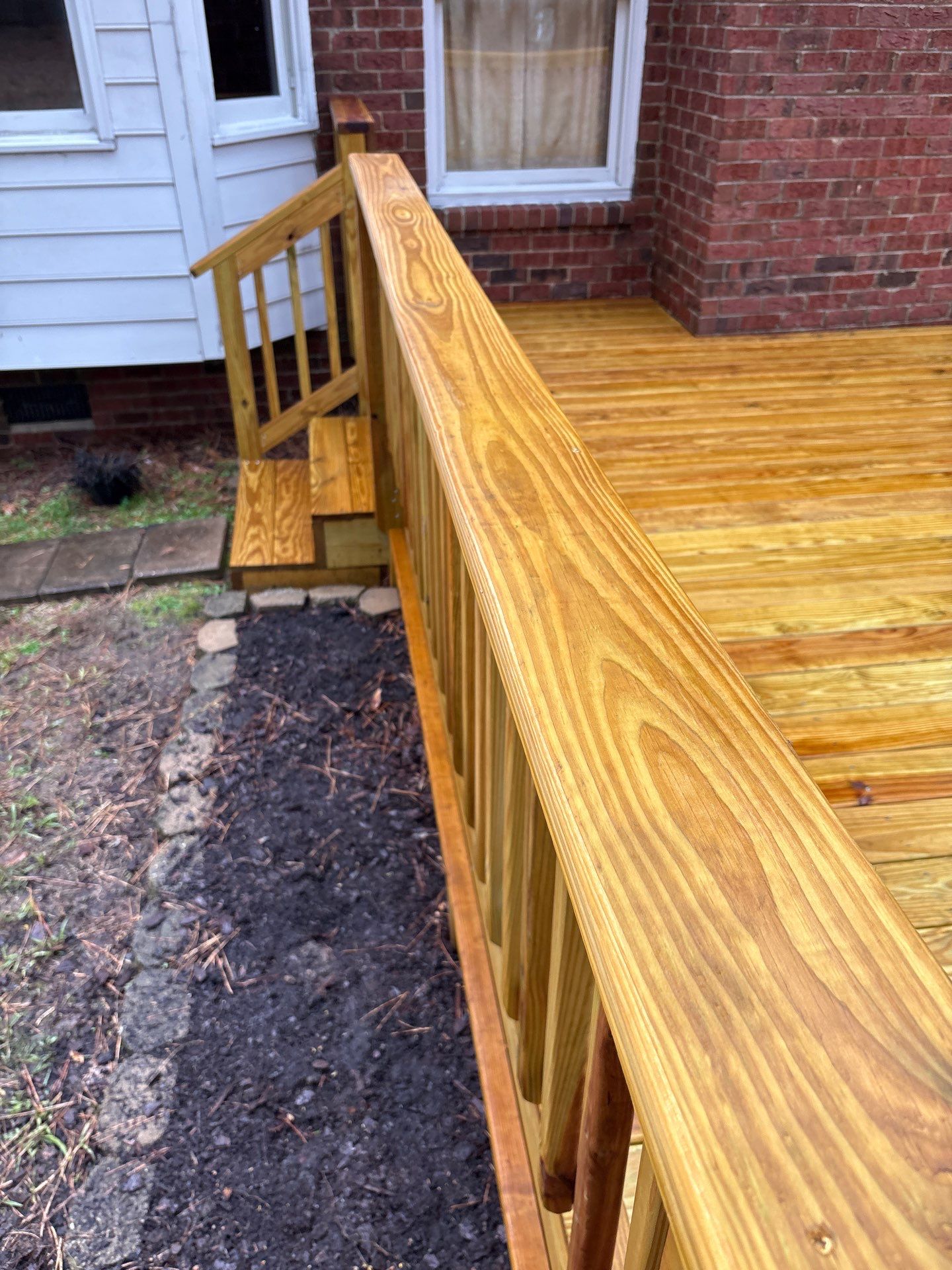 Wood Deck using Wood Sealant by DuraSeal