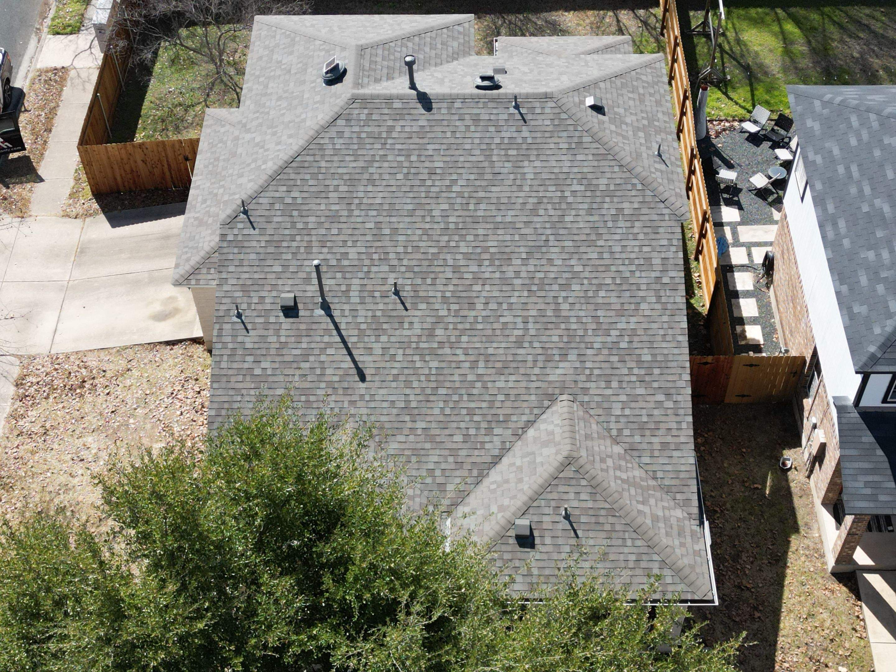 Driftwood - Owens Corning TruDefinition Duration by RoofsOnly.com