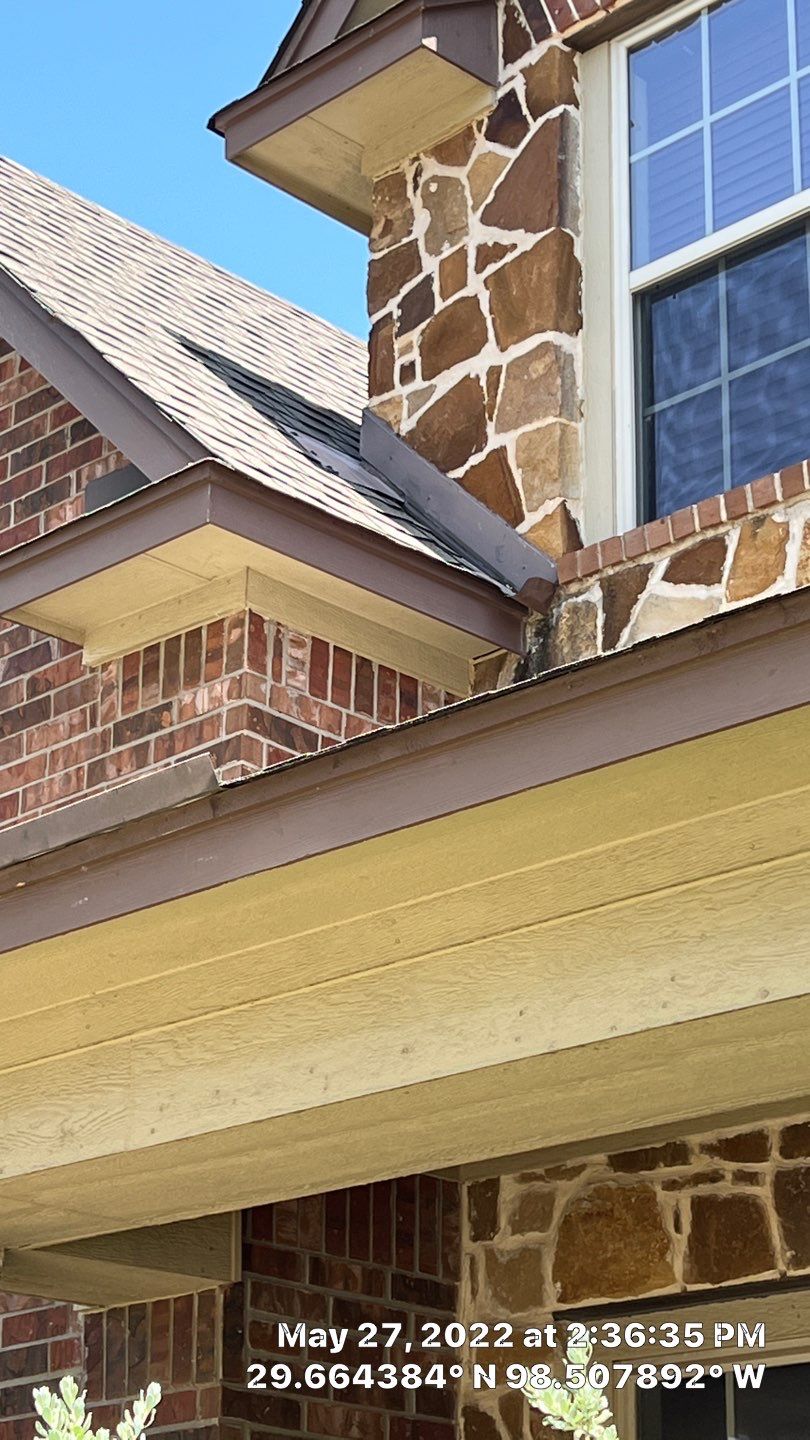 Residential Roof Replacement using Owens Corning 30 year Architectural Shingles by Premier Roofing and Contracting
