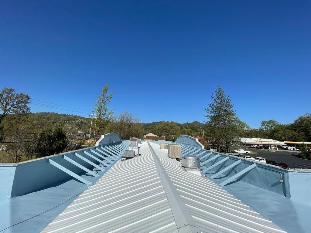 Foam Refurbish using Conklin Benchmark/PUMA XL coatings and spray foam by Straight Edge Roofing Inc