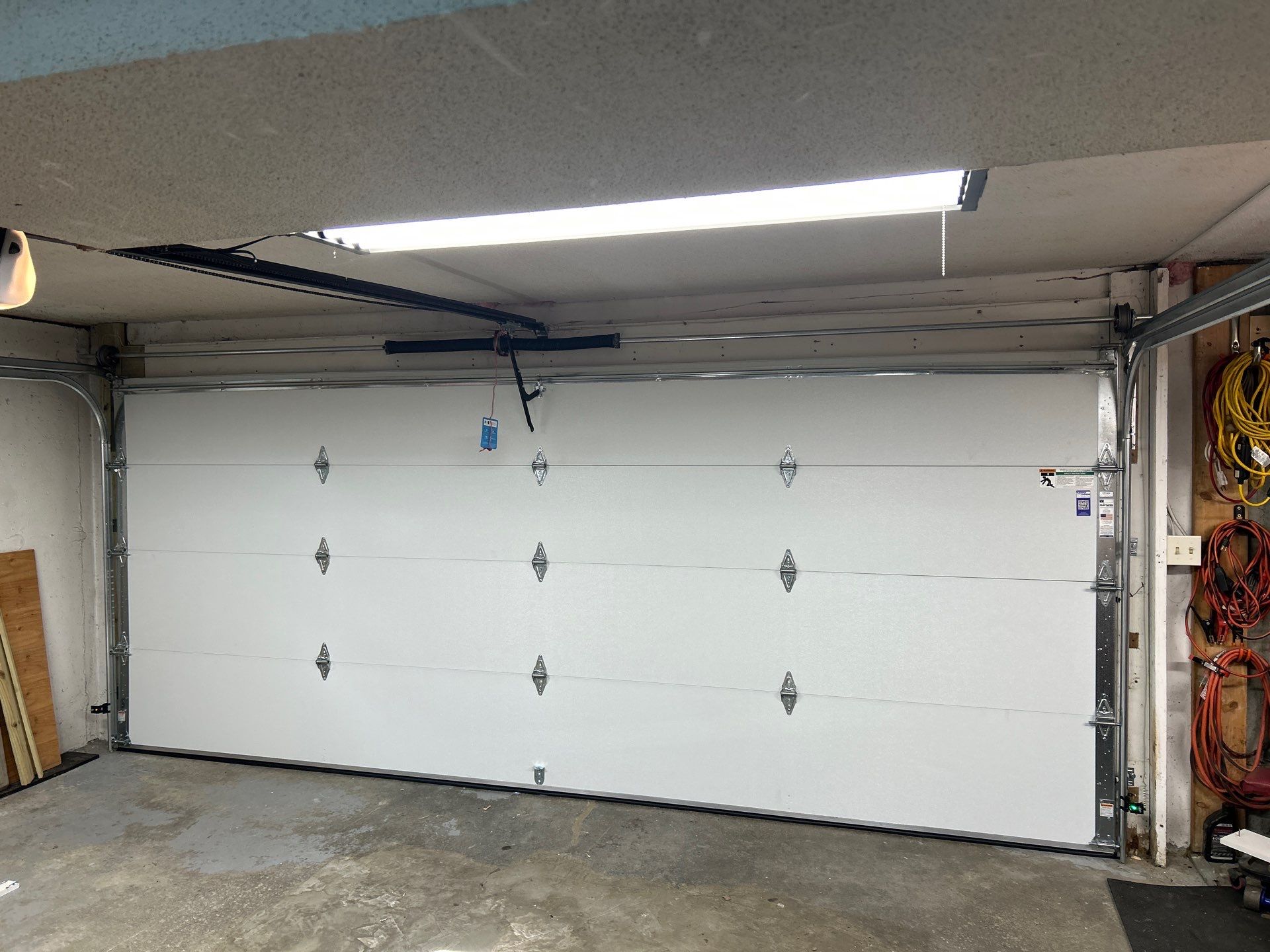 Door Installation using Raynor Encore Garage Door by Keene Door