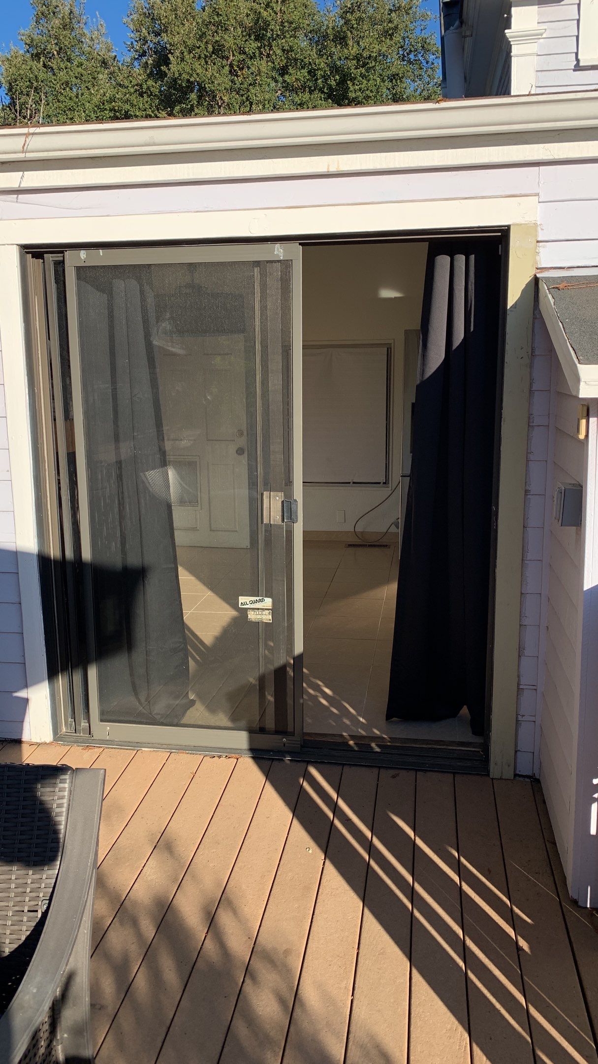 Reka Kiss Listing -1521 D Street Hayward by SpotFree Window Cleaning