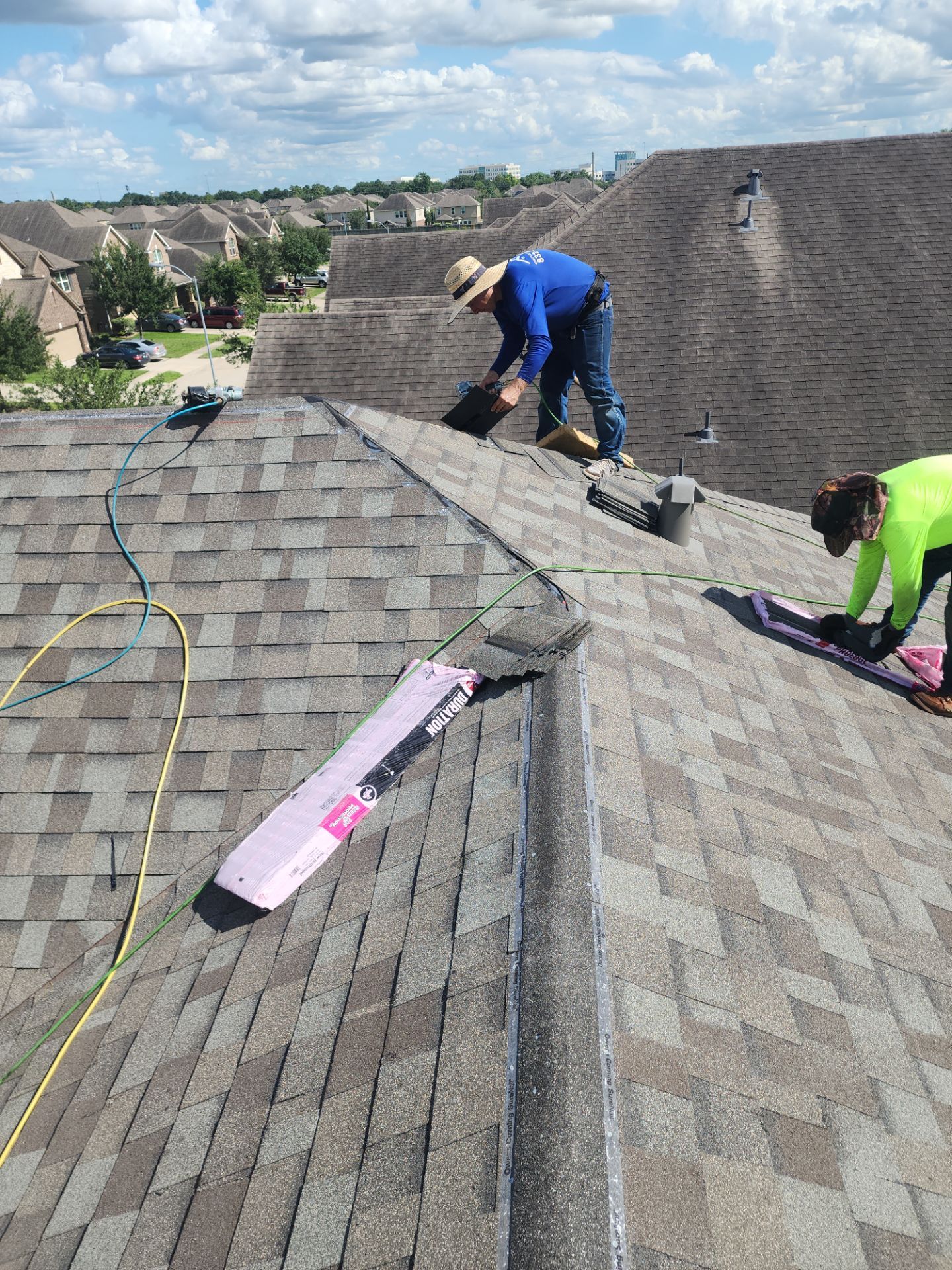 Residential Roofing Installation using Owen's Corning Duration (Lifetime) Shingles by Roof Repair Company