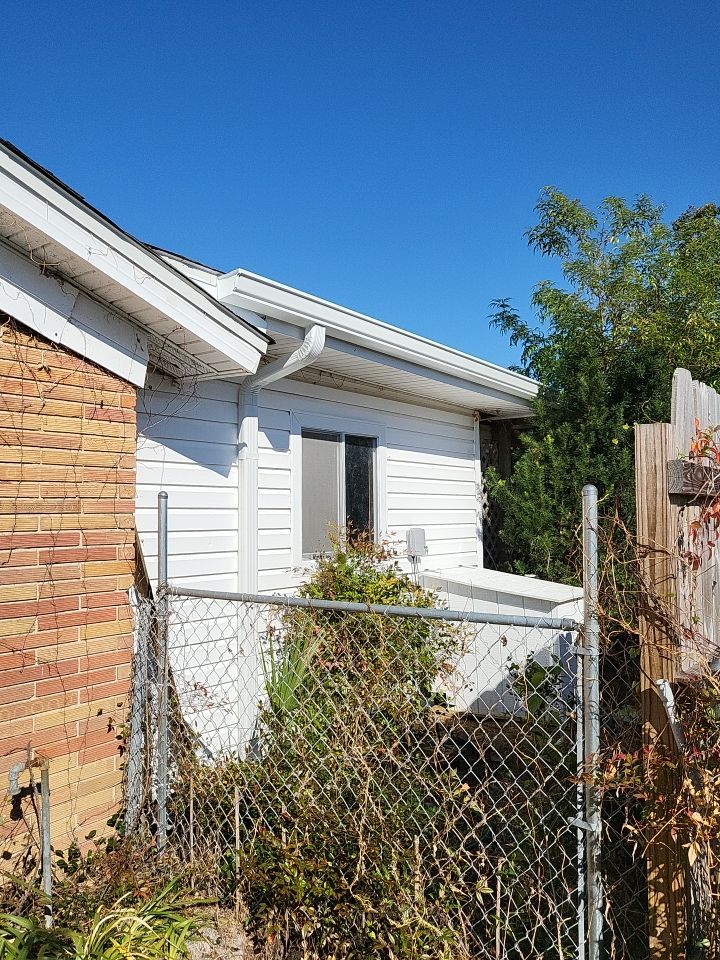 Gutter Installation using K-Style Gutters by Gutter Professors
