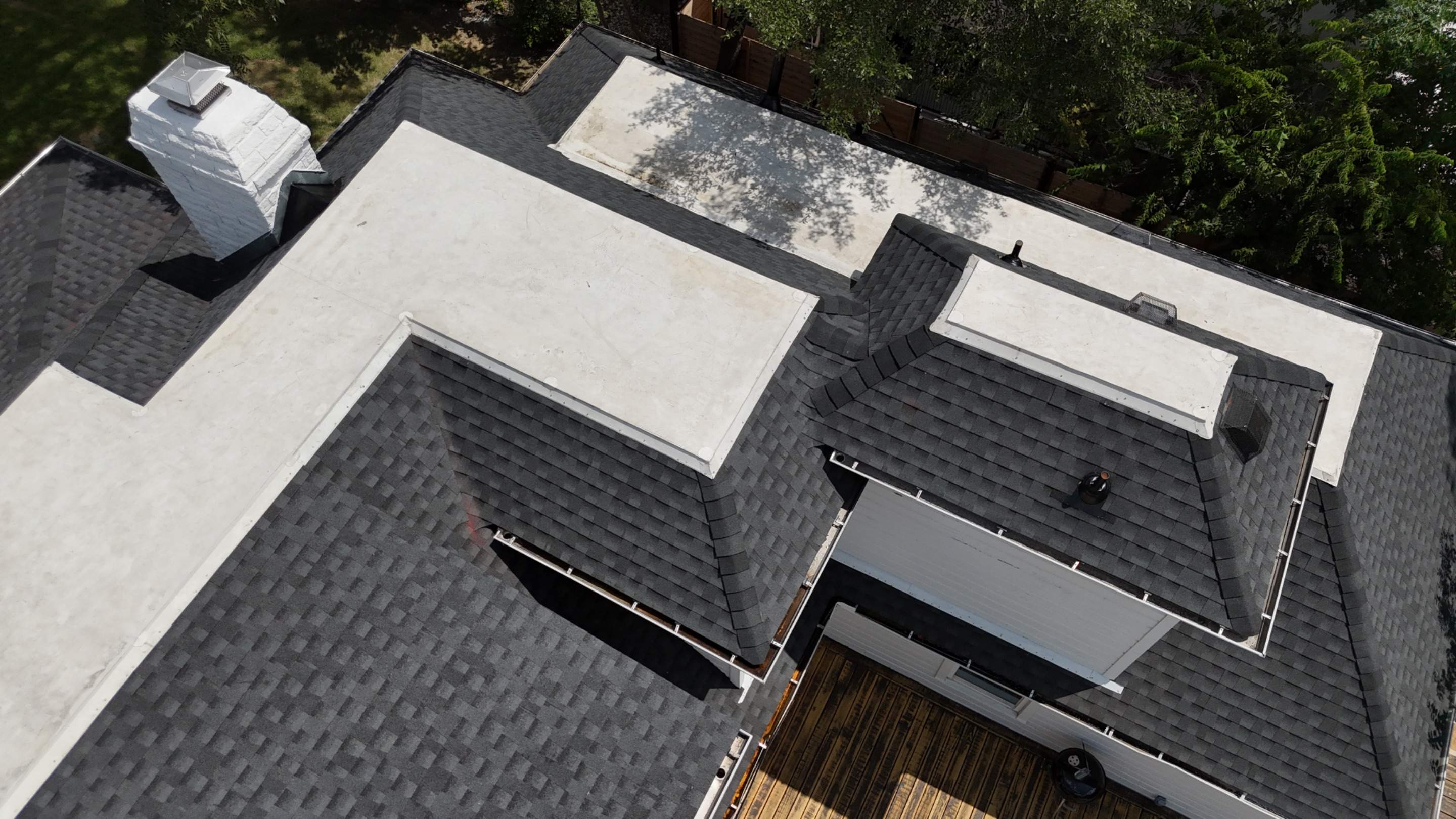 Charcoal - GAF Timberline HDZ by RoofsOnly.com