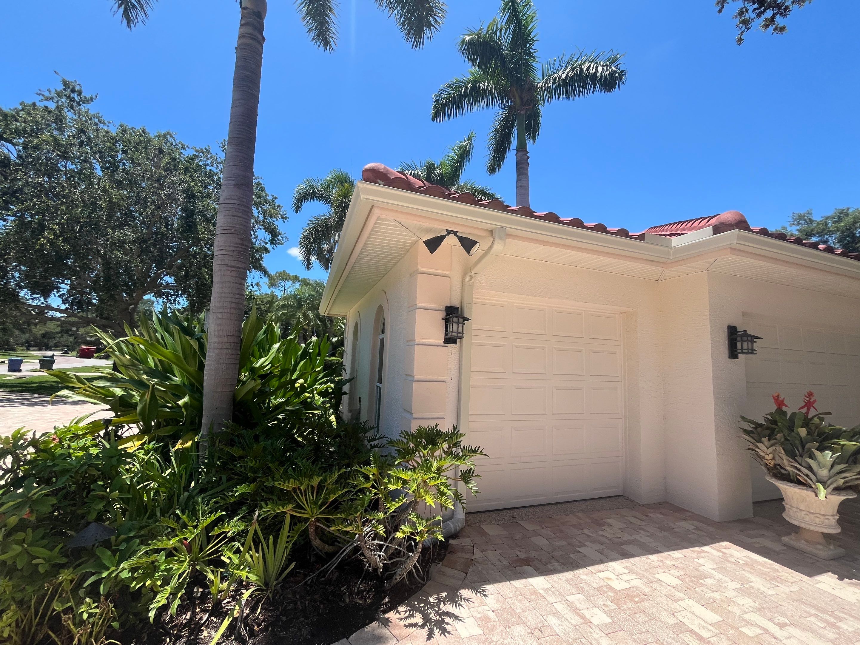 Splash Guard Gutters for Rainy Season Protection in Osprey FL by Gutter Professors