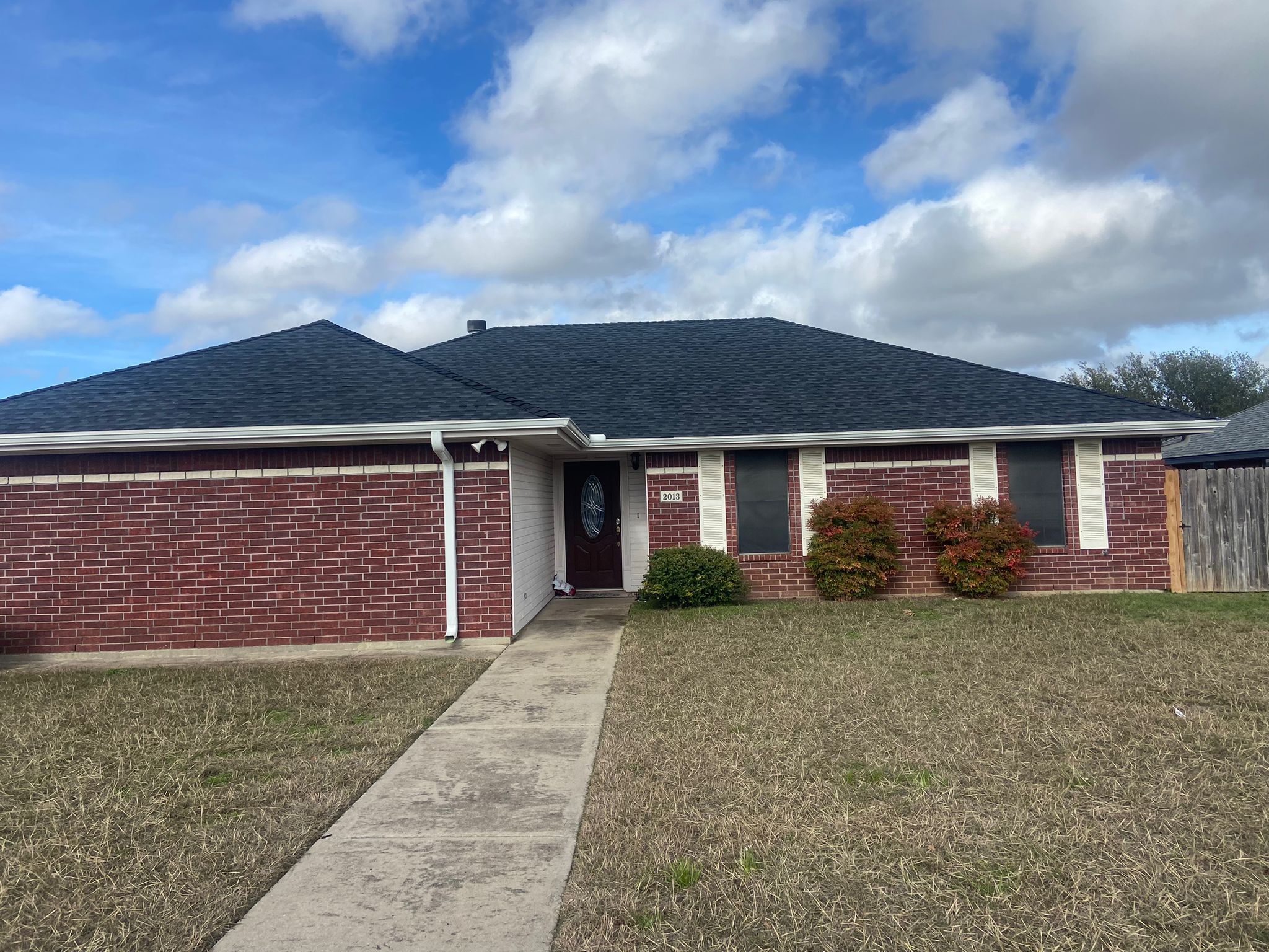 Residential Roof Replacement using GAF shingles by Elite Roofing LLC