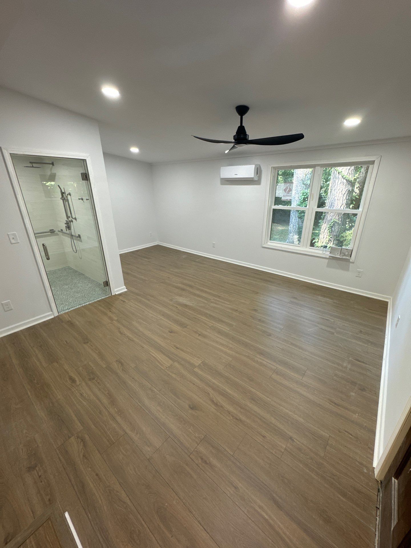 Comprehensive Interior Renovation and Accessible Bathroom Construction in Doraville by Swift Home Renovations
