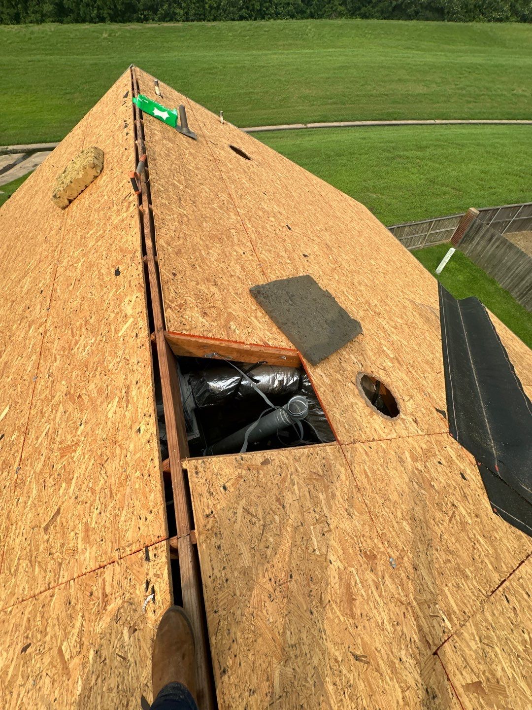 Residential Roofing Installation using Owen's Corning Duration (Lifetime) Shingles by Roof Repair Company