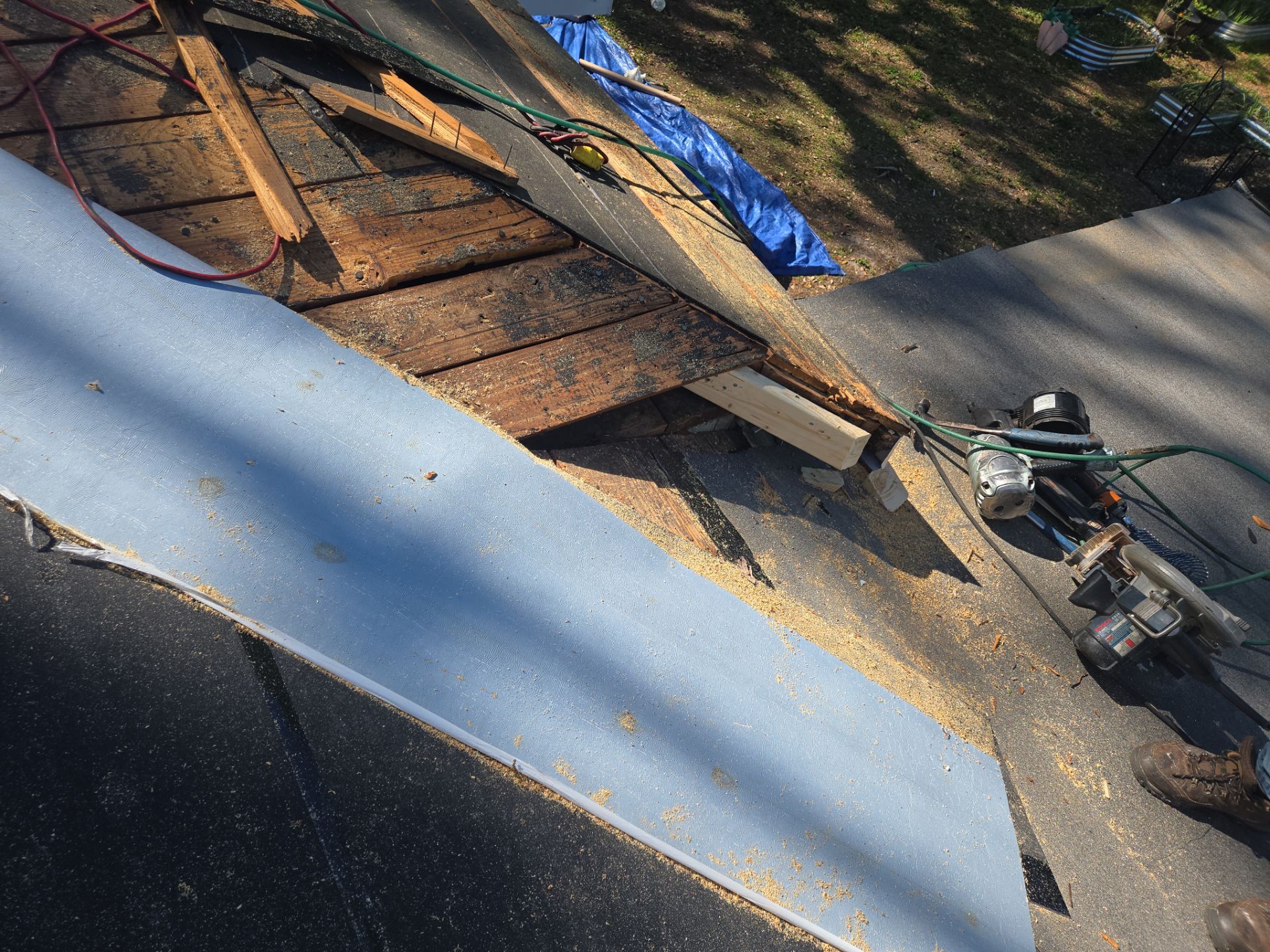 Project in St. Petersburg 33710 by Mitchell Roofing Company LLC 
