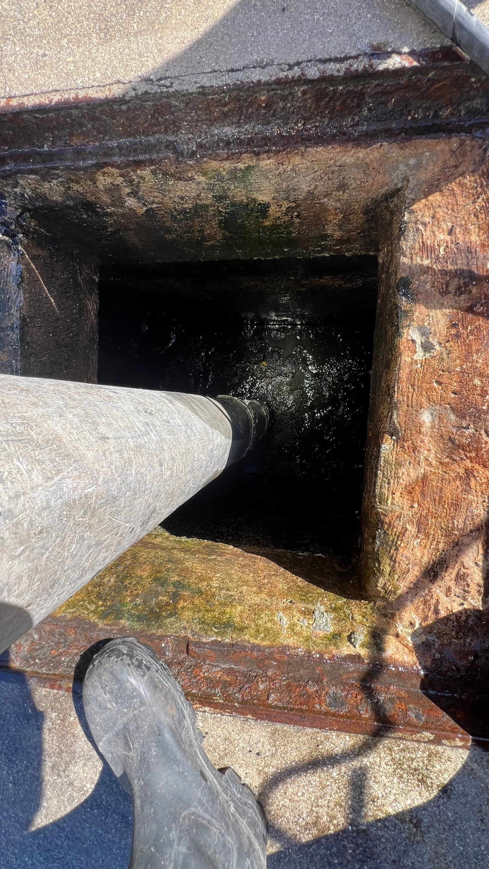 Naples Condo Complex Stormwater System Maintenance and Hurricane Cleanup by Don Mar, Inc. Storm Water Solutions
