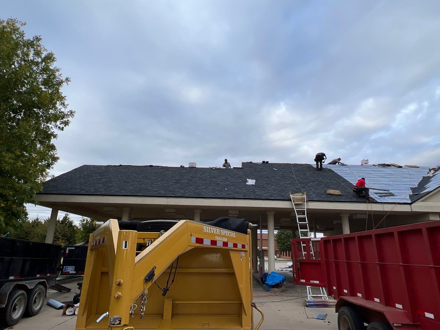 Commercial Roofing Installation using Certainteed Belmont IR by Castillo Roofing