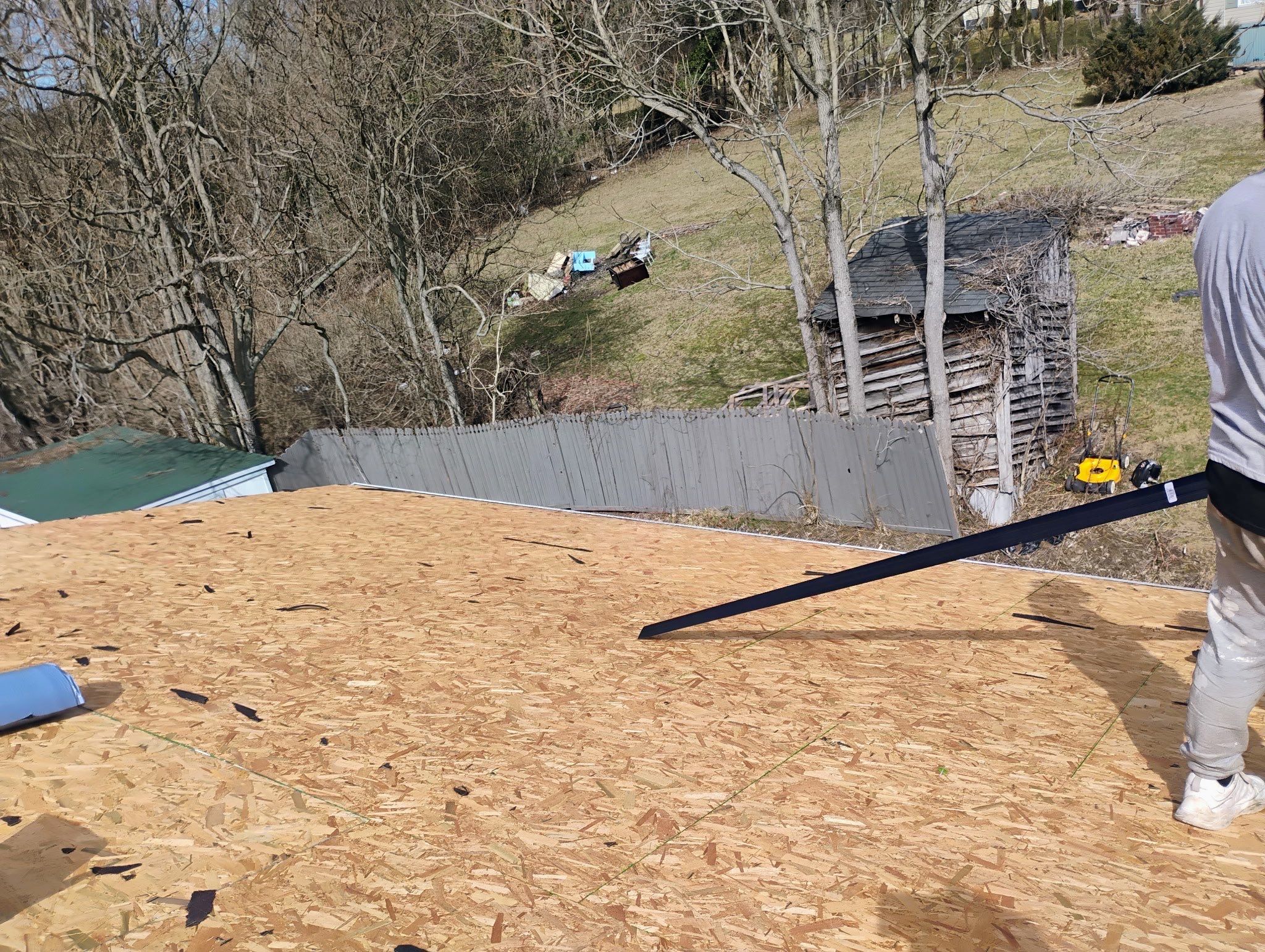 Residential Roofing Installation using GAF Timberline HDZ Charcoal by Rainstoppers Roofing