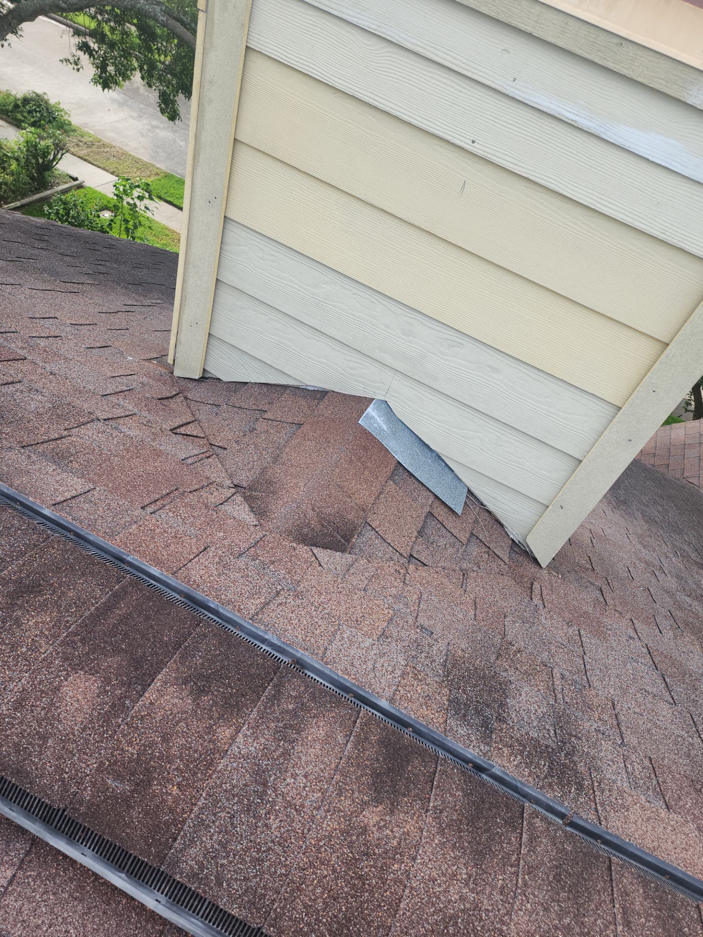 Residential Roofing Repair using Owen's Corning Duration (Lifetime) Shingles by Roof Repair Company
