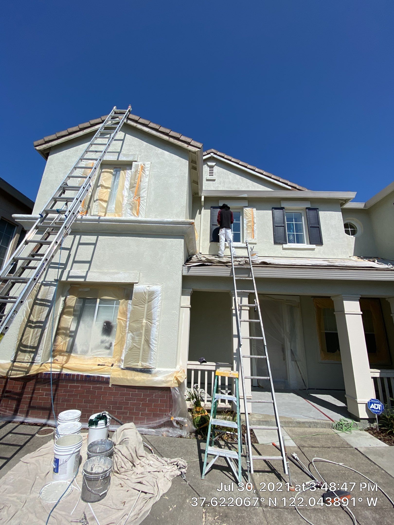 Exterior Painting  Elastomeric by Herrera’s Bay Area Painting inc.