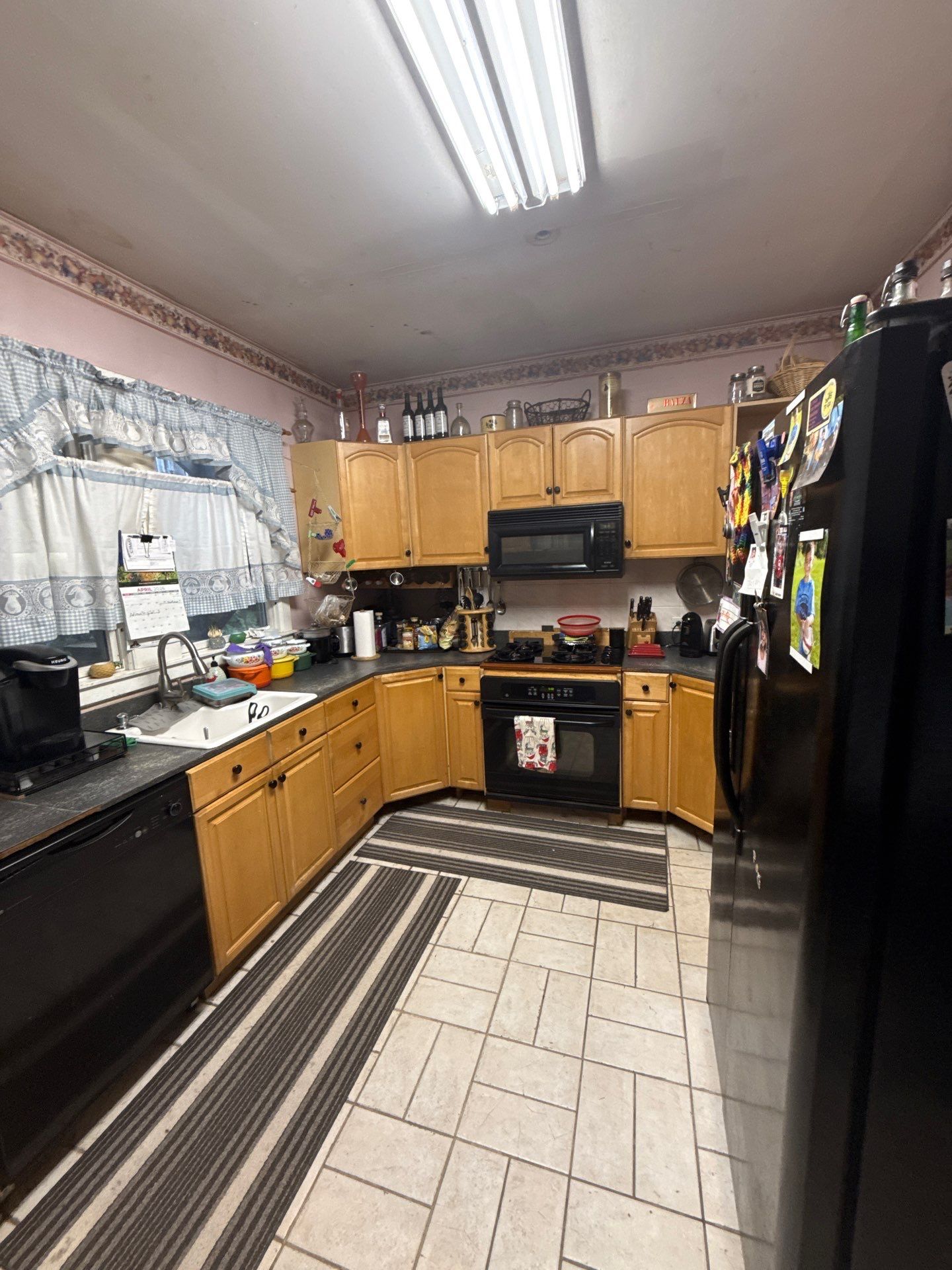 Walkthrough for a Full Home Renovation in Windsor Locks: Kitchen, Basement, and Systems Updates by Diamond Image LLC