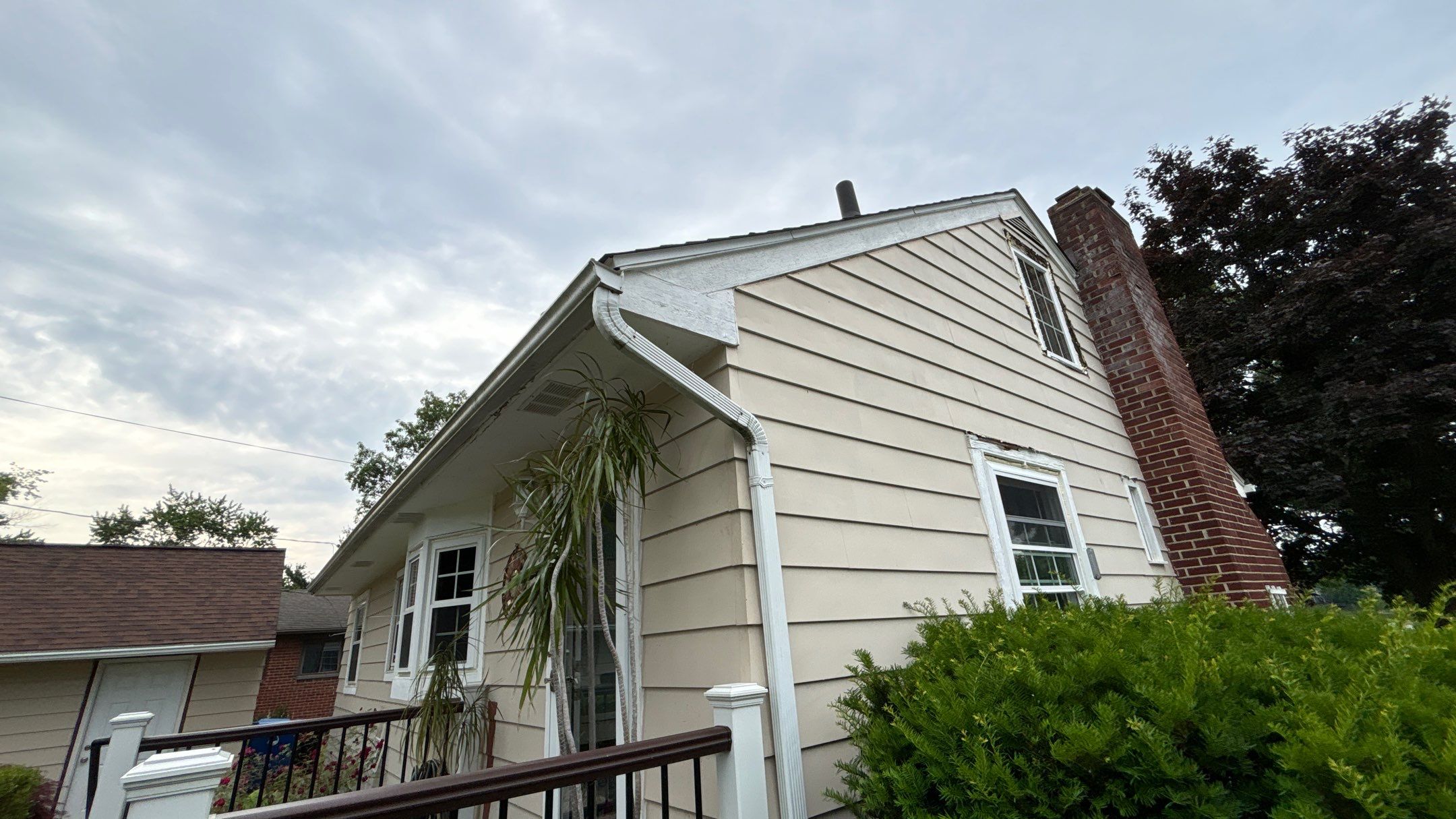 Siding Replacement using Alside Odyssey D4" by 180 Contractors