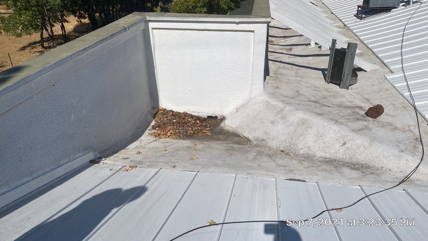 Foam Refurbish using Conklin Benchmark/PUMA XL coatings and spray foam by Straight Edge Roofing Inc