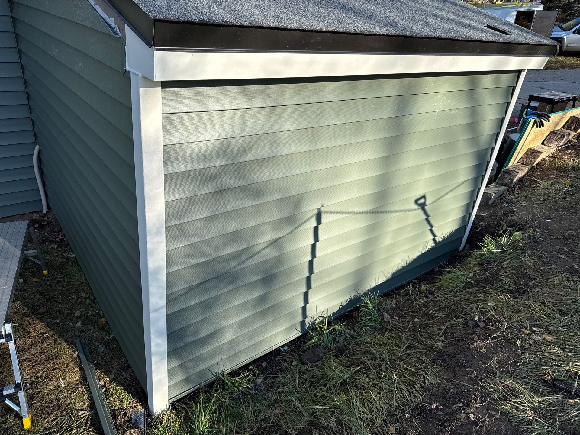 Siding Replacement using Alside Charter Oak D4.5" by 180 Contractors