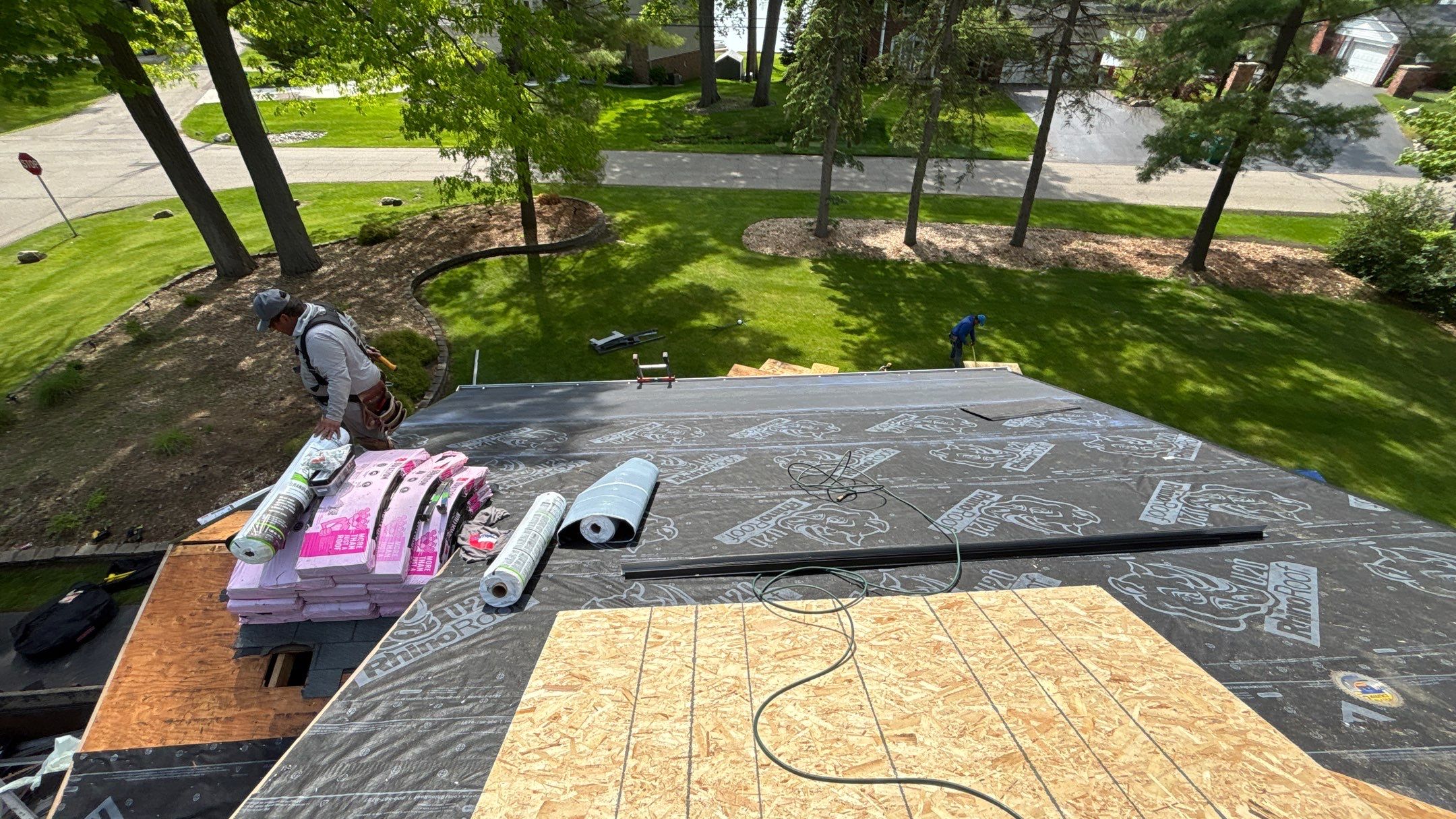 Roof Replacement using Owens Corning Tru Definitions by 180 Contractors