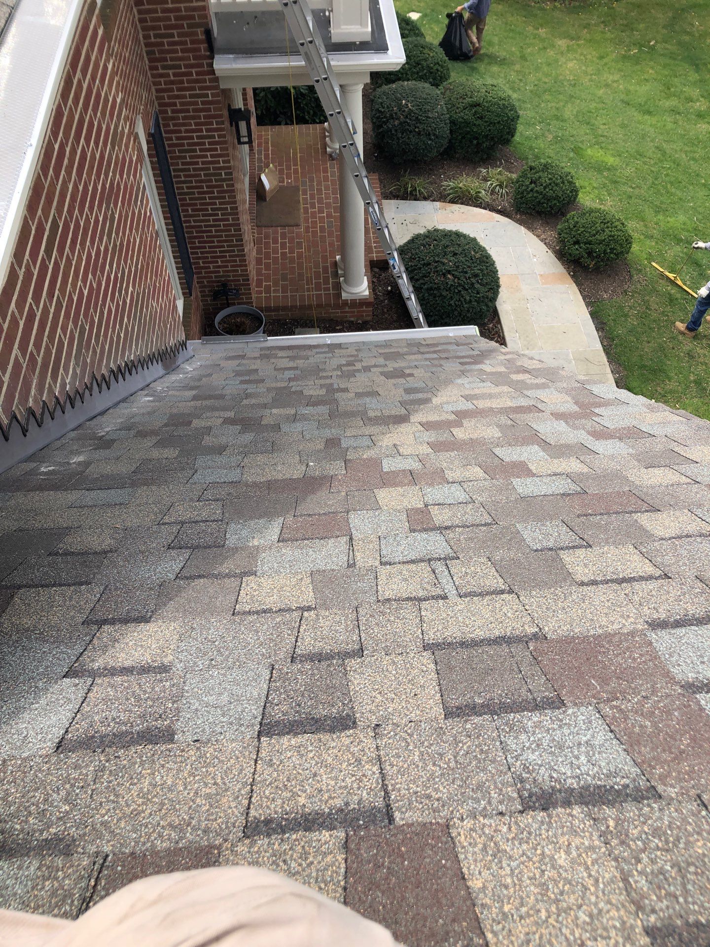 Burke: CertainTeed Landmark Pro Designer Shingles in Max Def Weathered Wood by RM Banning, Inc.